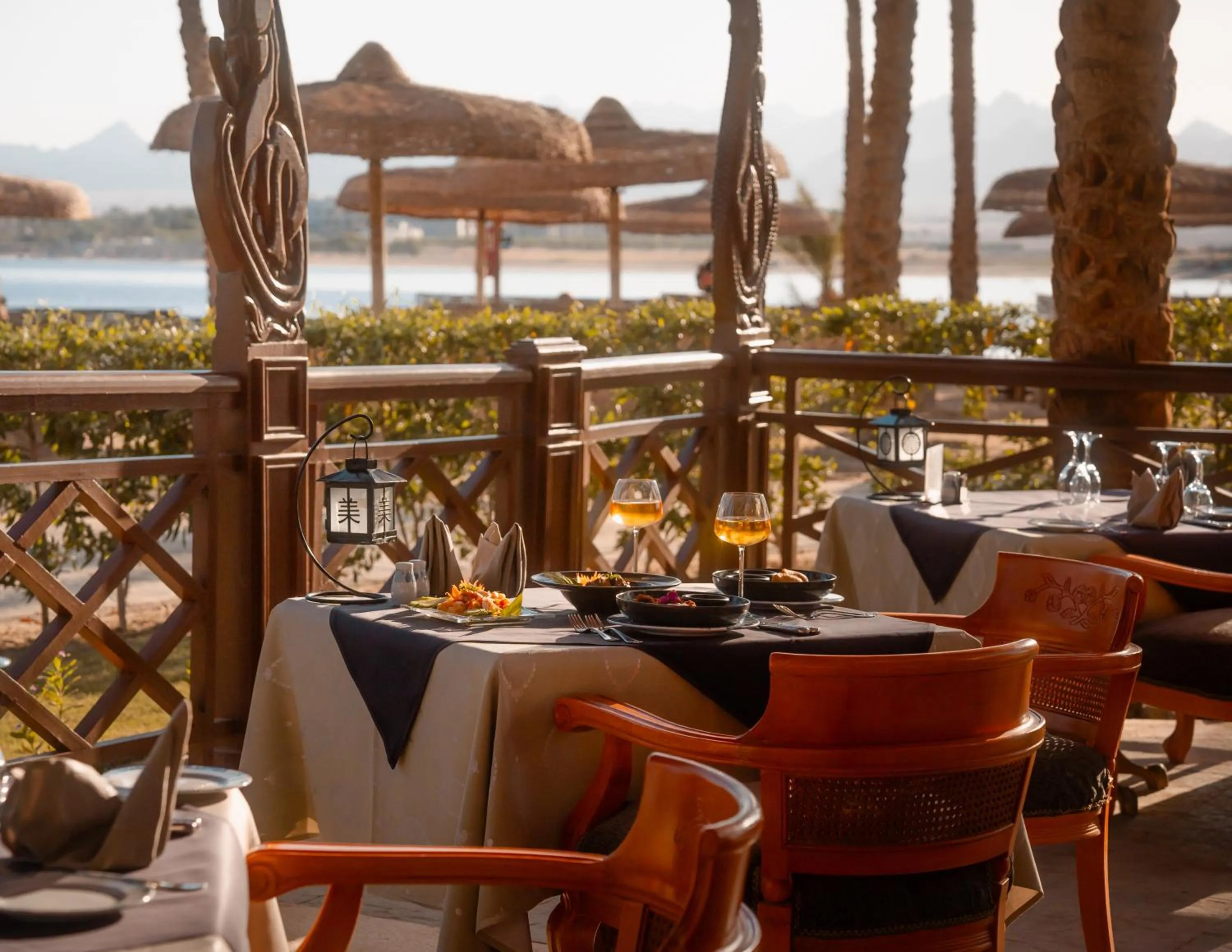 Restaurant/places to eat in Palm Royale Resort - Soma Bay