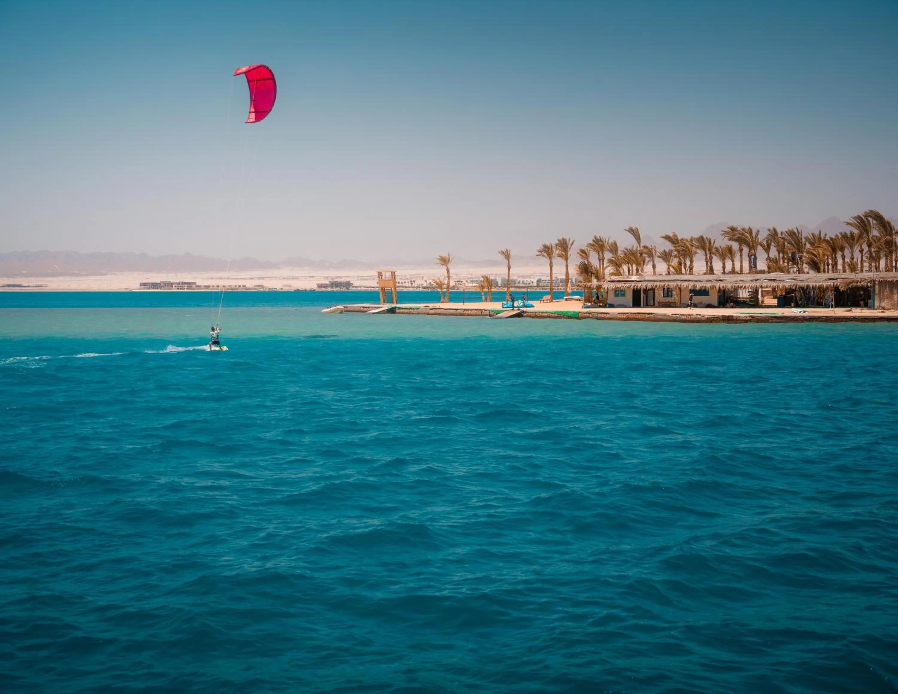 Windsurfing in Palm Royale Resort - Soma Bay