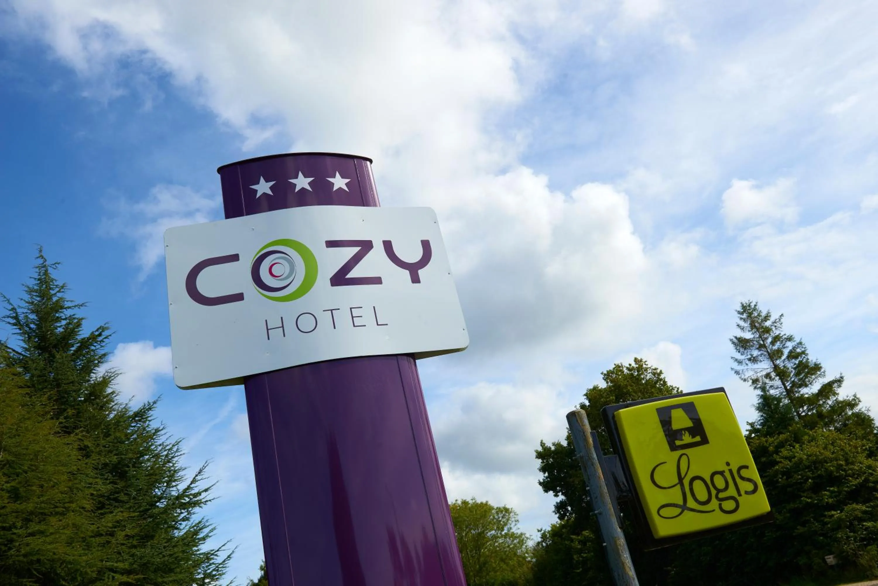 Day in Cozy Hôtel Logis Morlaix