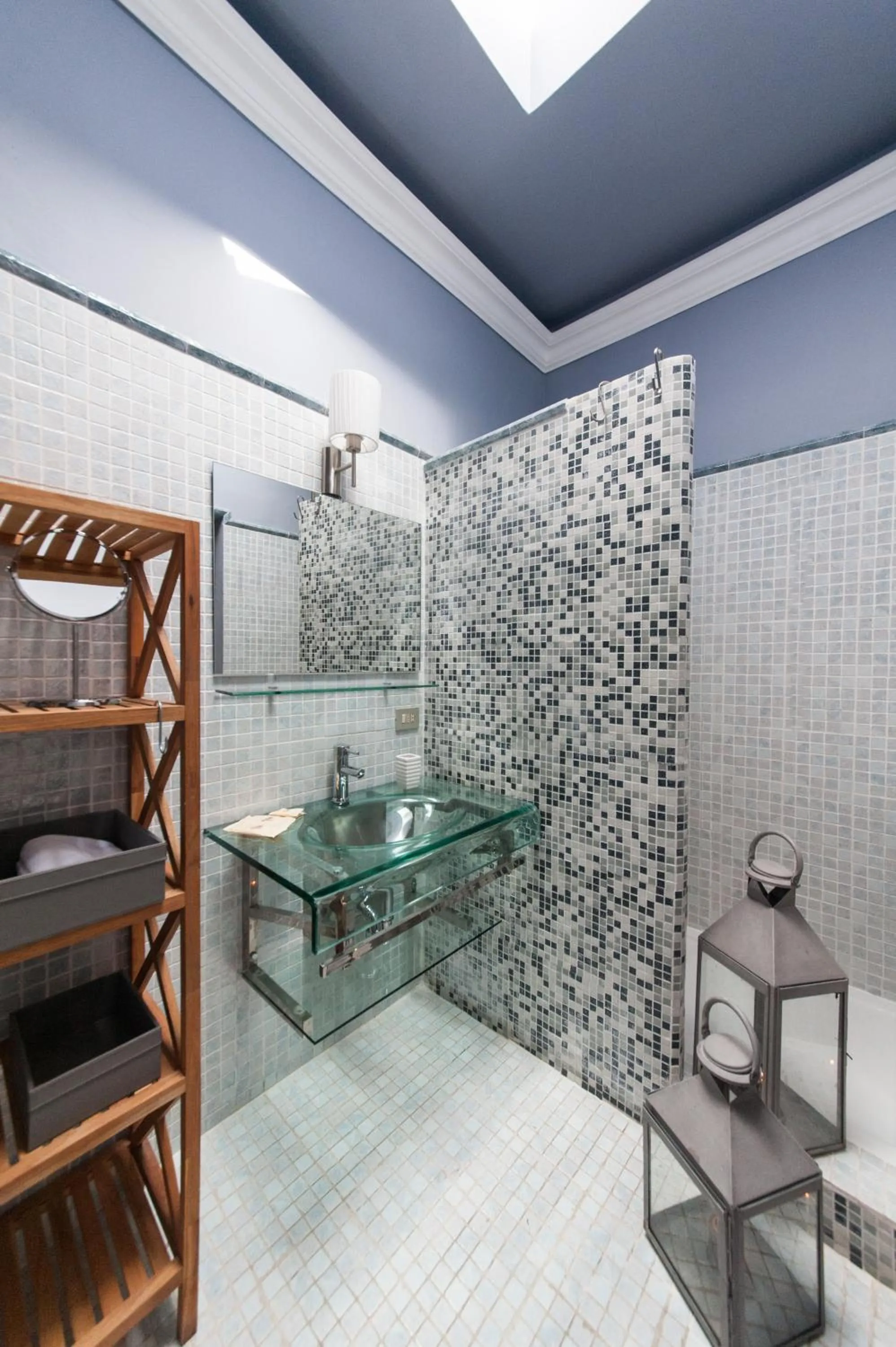 Bathroom in Torre Di Vico Residenza D'Epoca