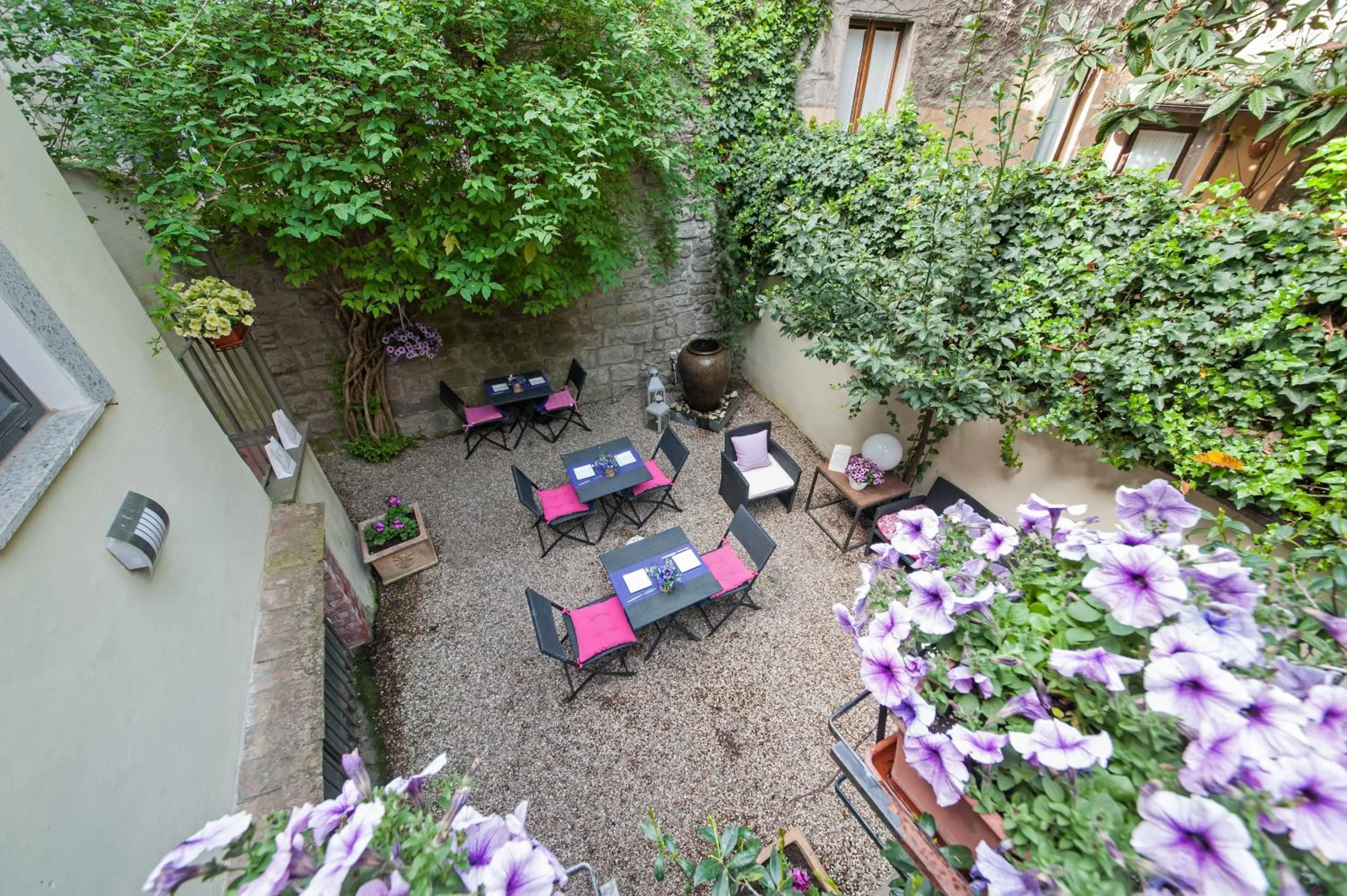 Garden in Torre Di Vico Residenza D'Epoca