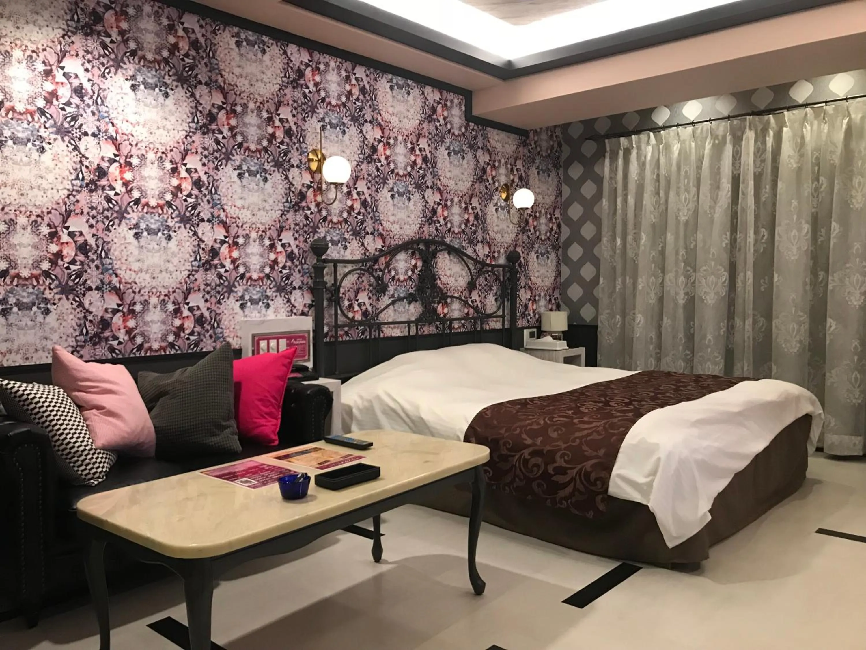 Bed in Hotel Fairy Tale (Adult Only)