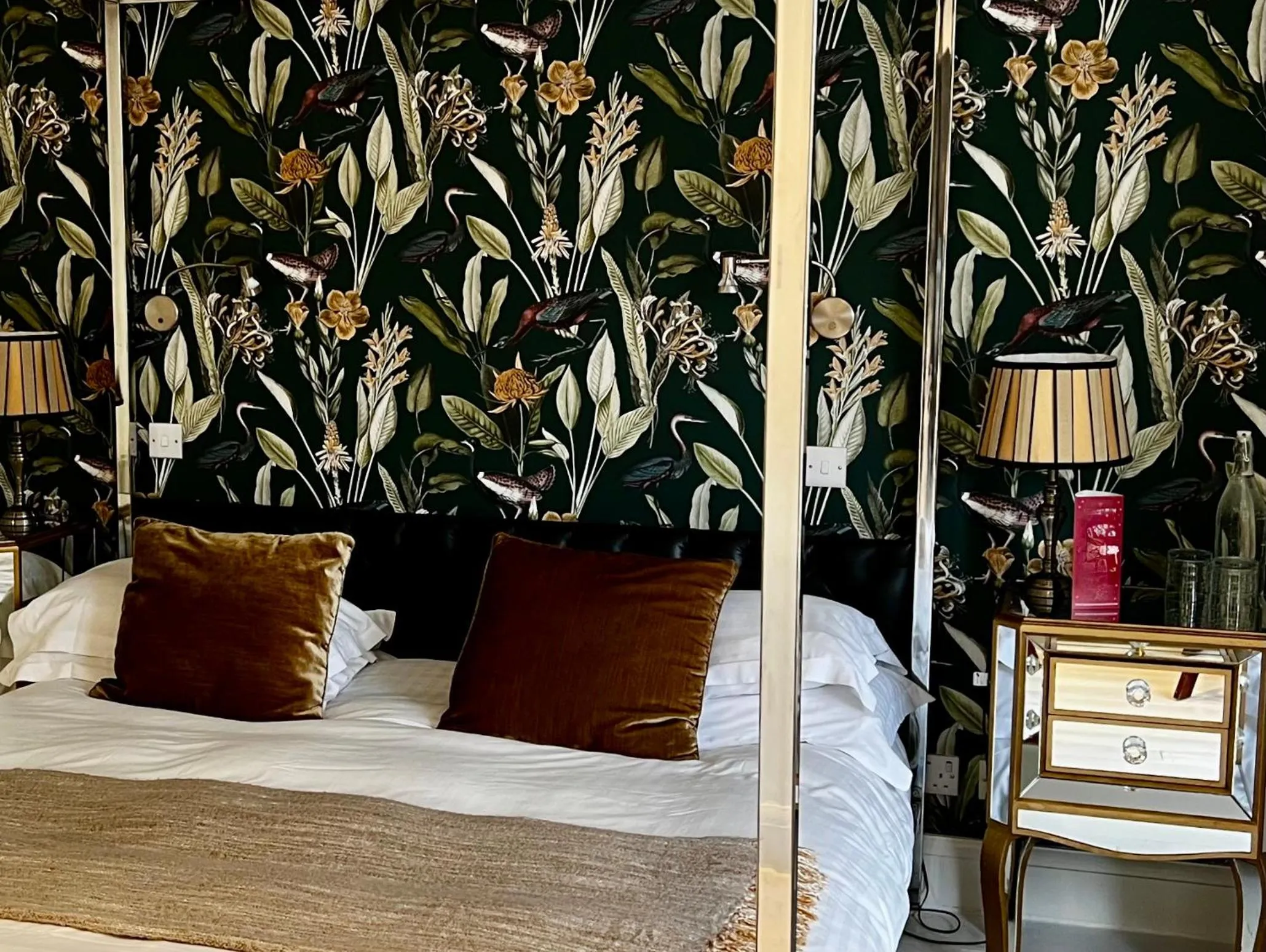 Bed in The Miller of Mansfield