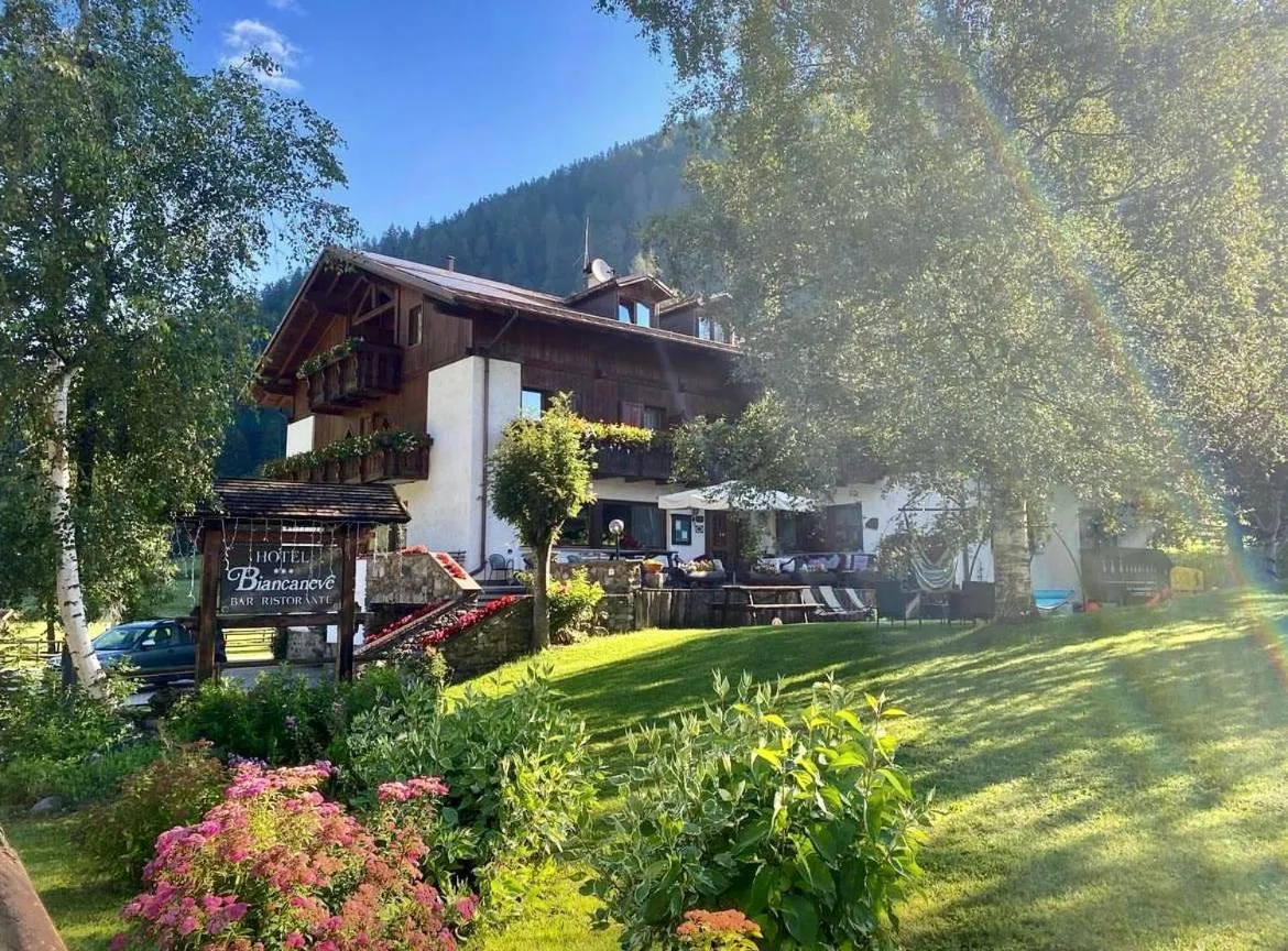 Hotel Biancaneve