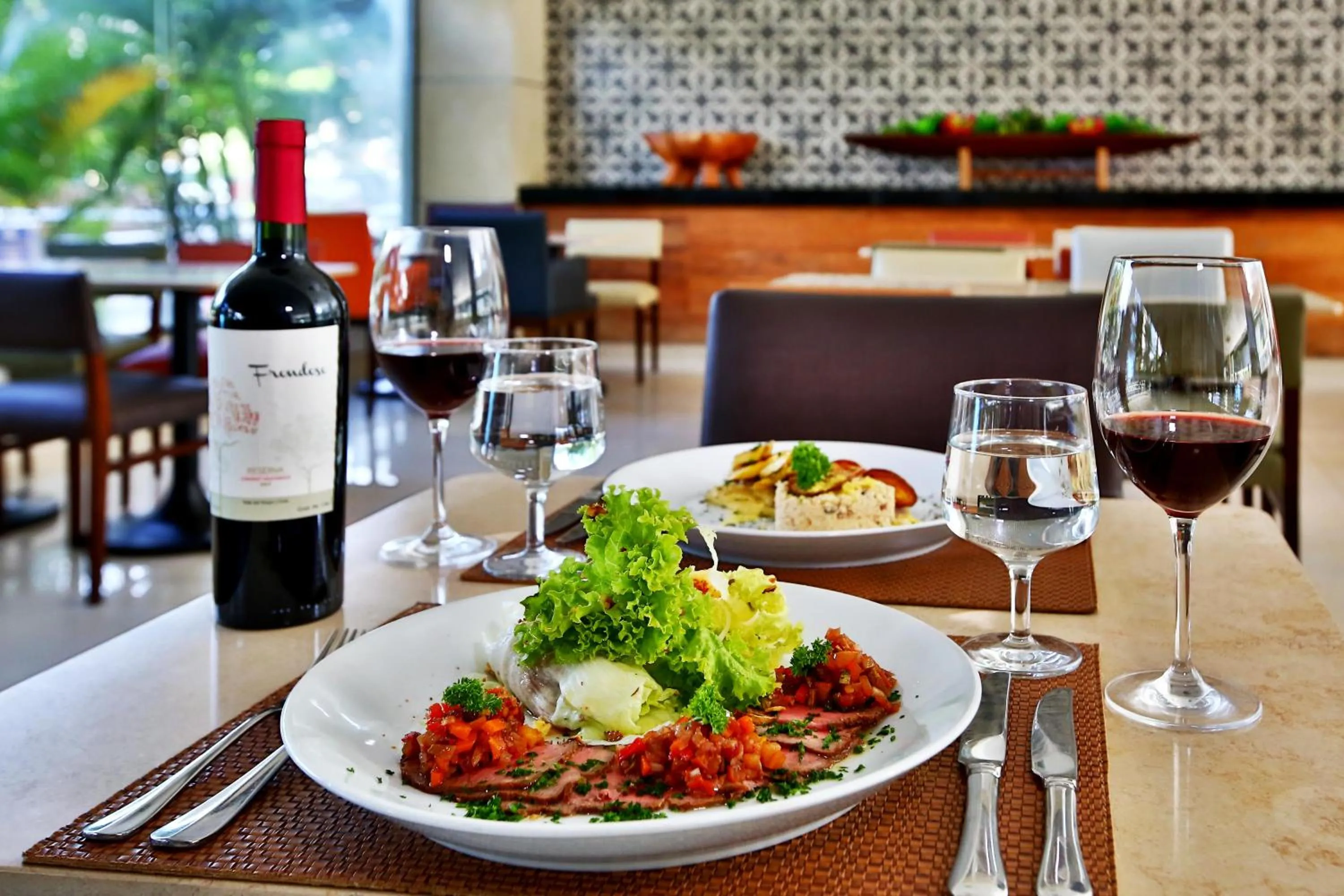 Restaurant/places to eat in Quality Hotel & Suítes São Salvador