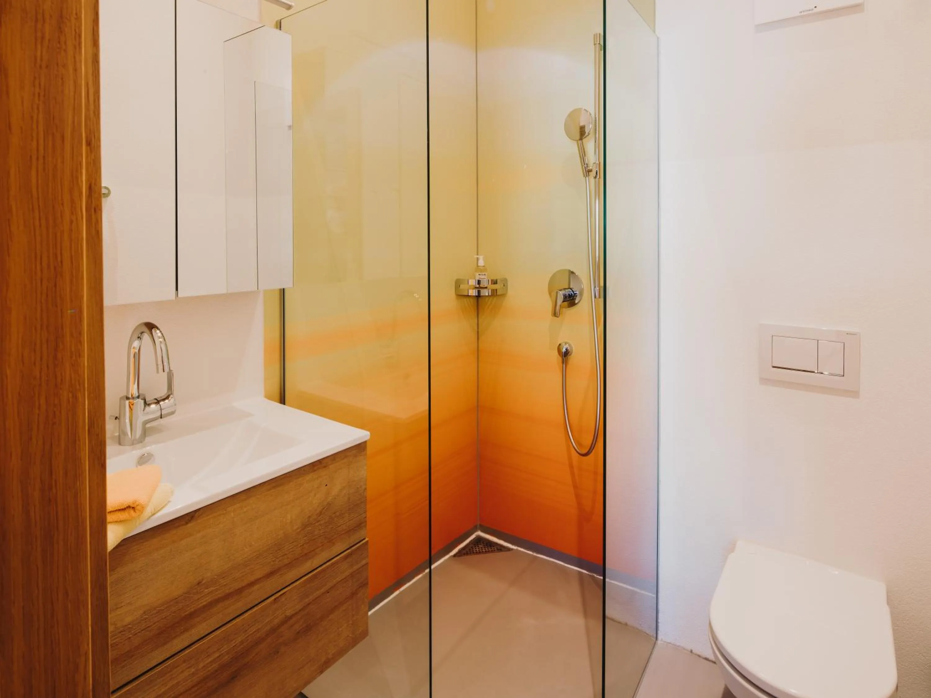 Photo of the whole room in Alpin - Studios & Suites