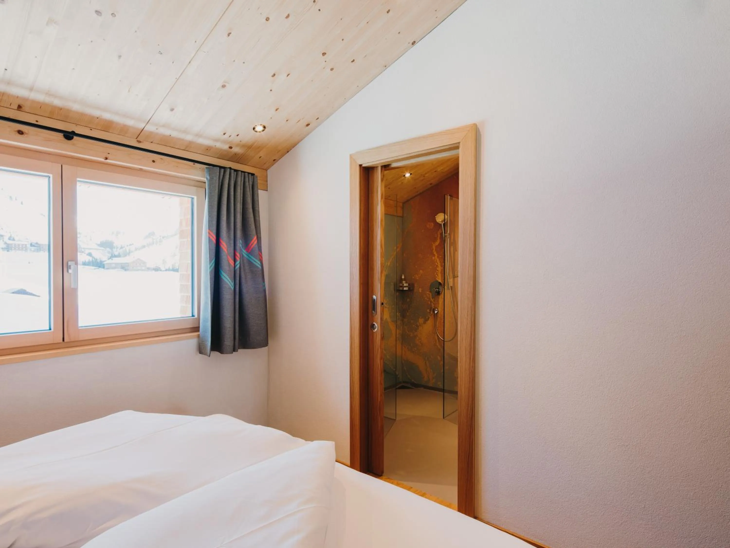 Photo of the whole room, Bed in Alpin - Studios & Suites