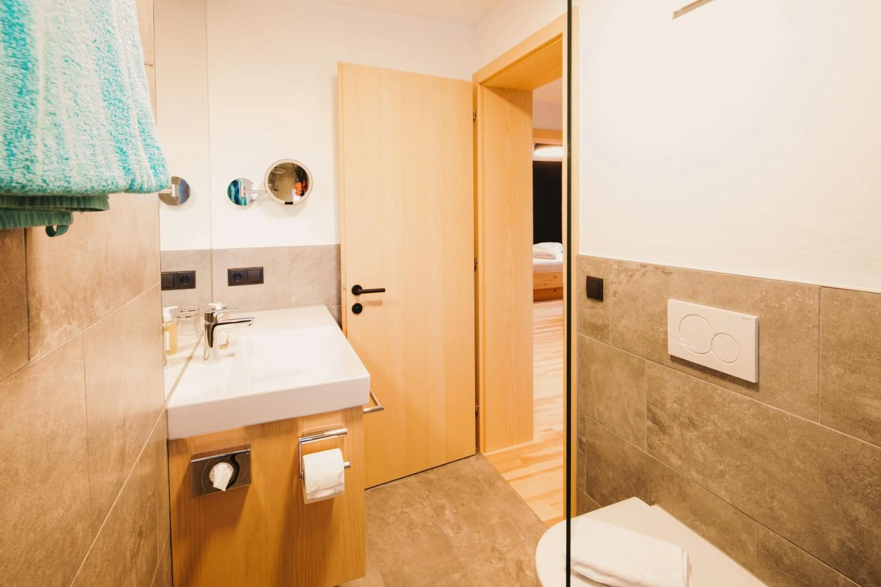 Photo of the whole room in Alpin - Studios & Suites