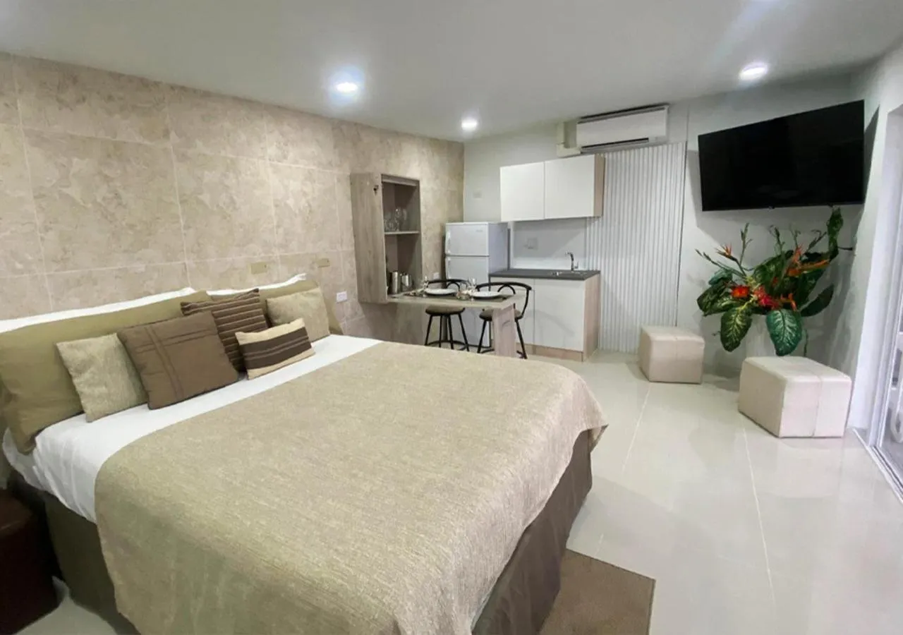 Bed in Yoyita Suites Aruba