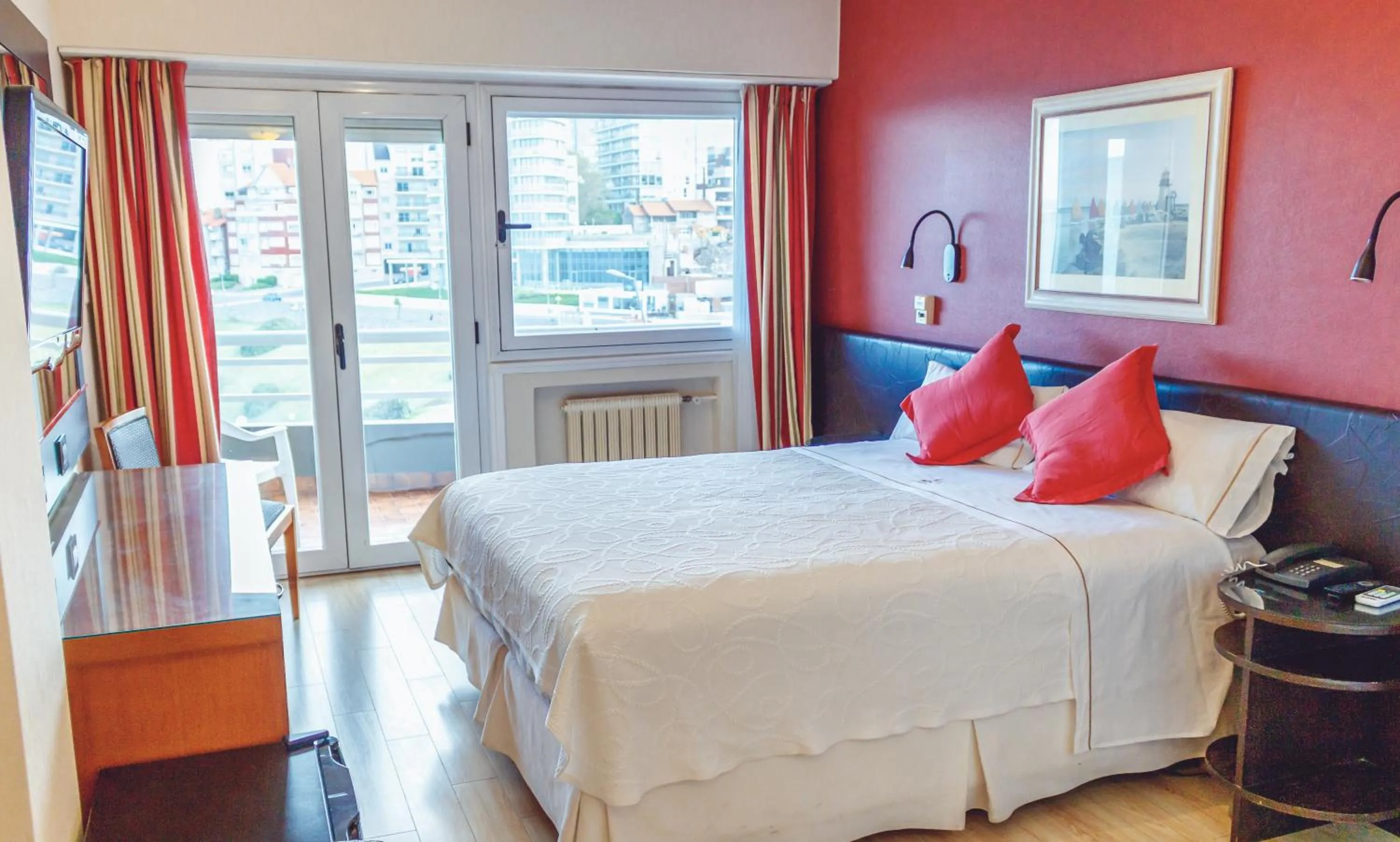 Bed in Hotel Las Rocas