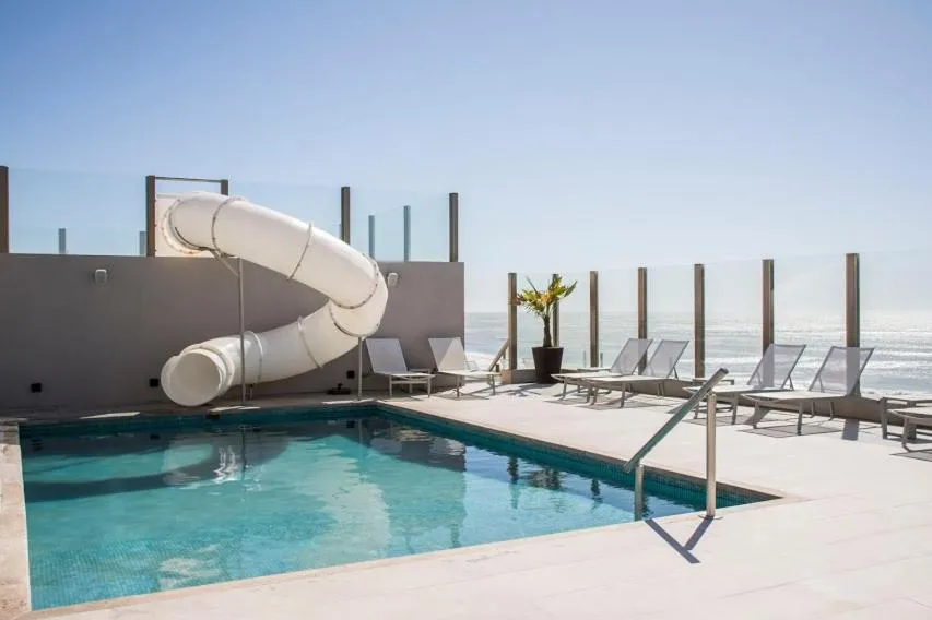 Swimming pool in Pinamar Beach Resort