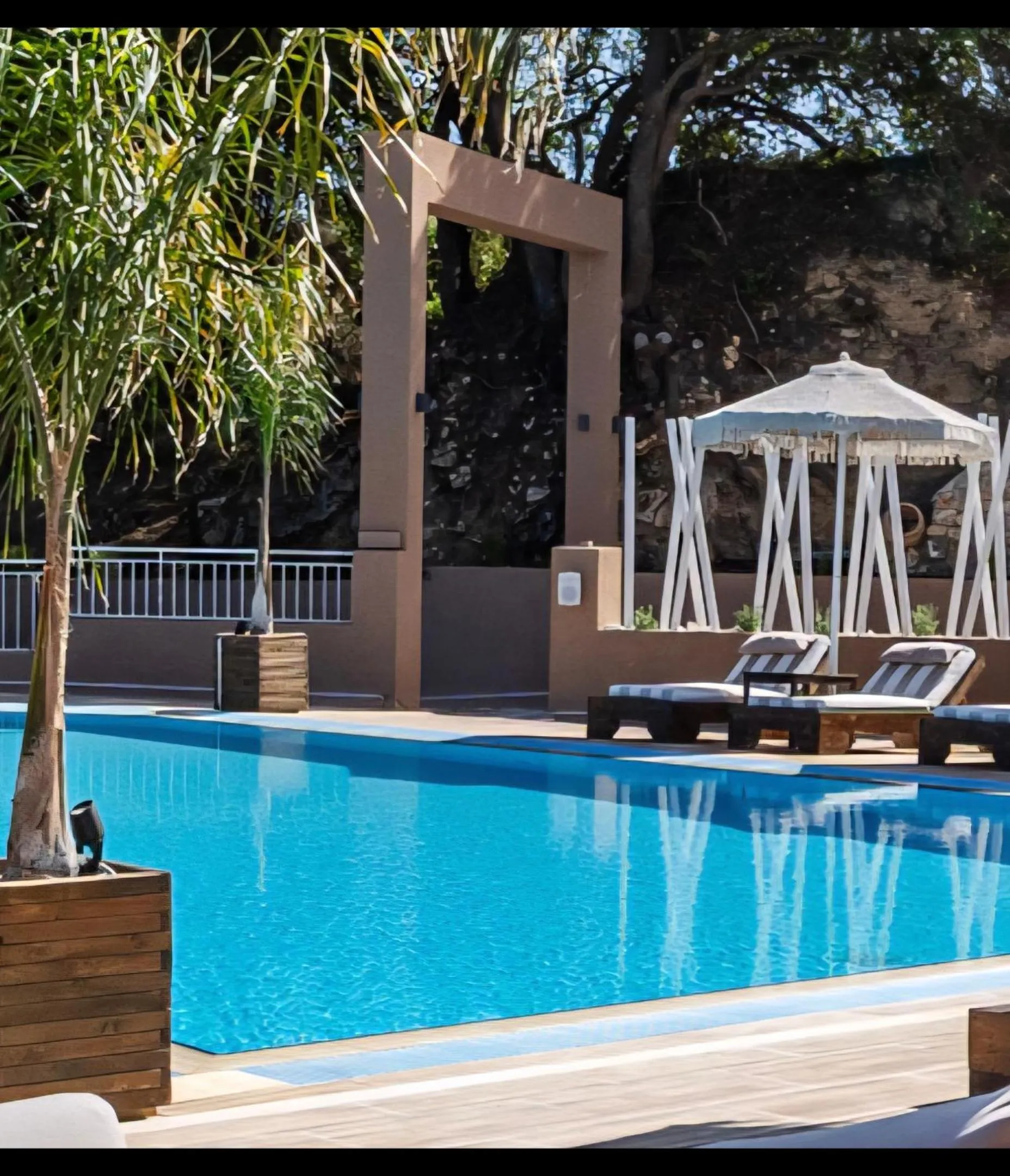 Pool view in The "L" Suites & Apartments
