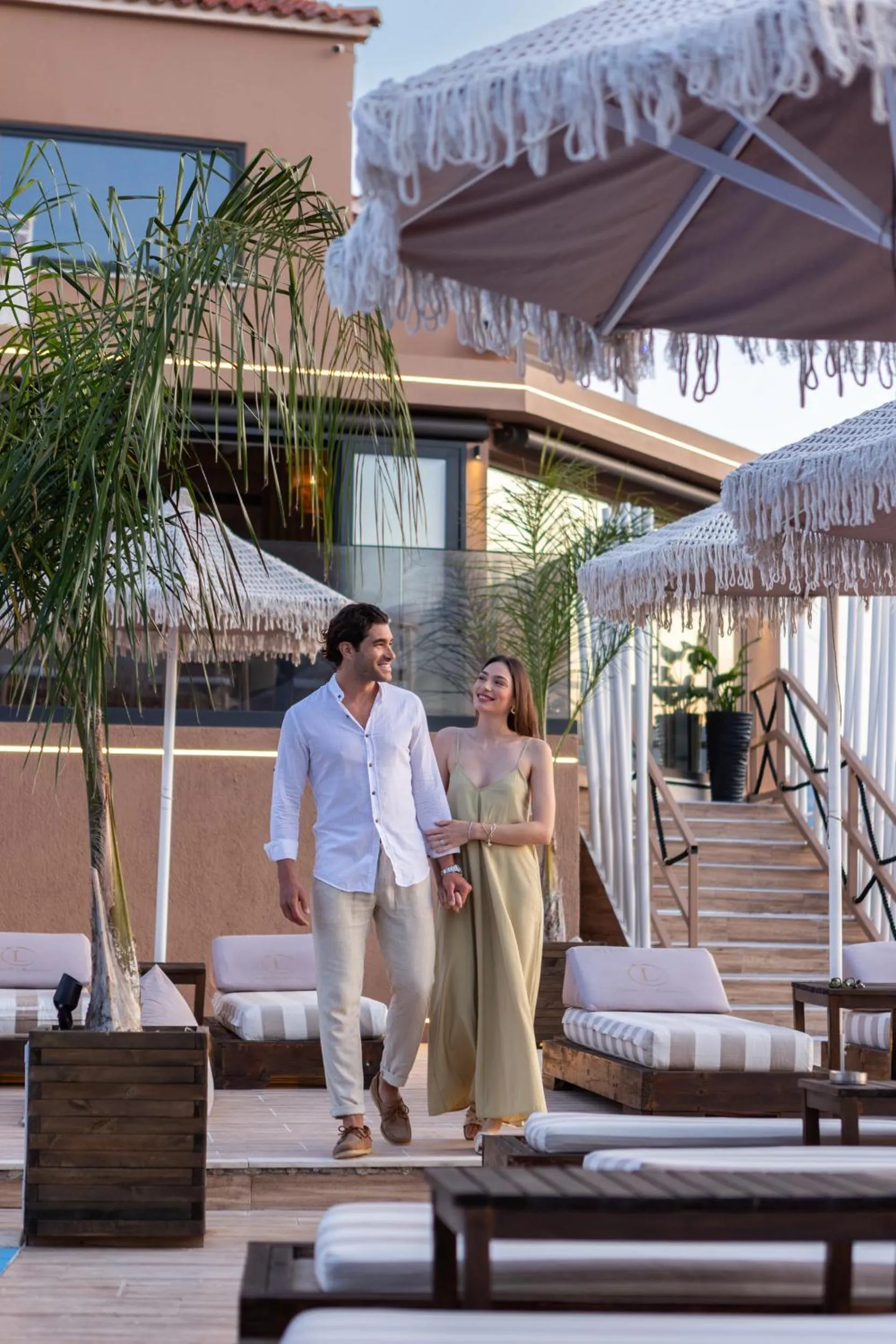 Day in The "L" Suites & Apartments