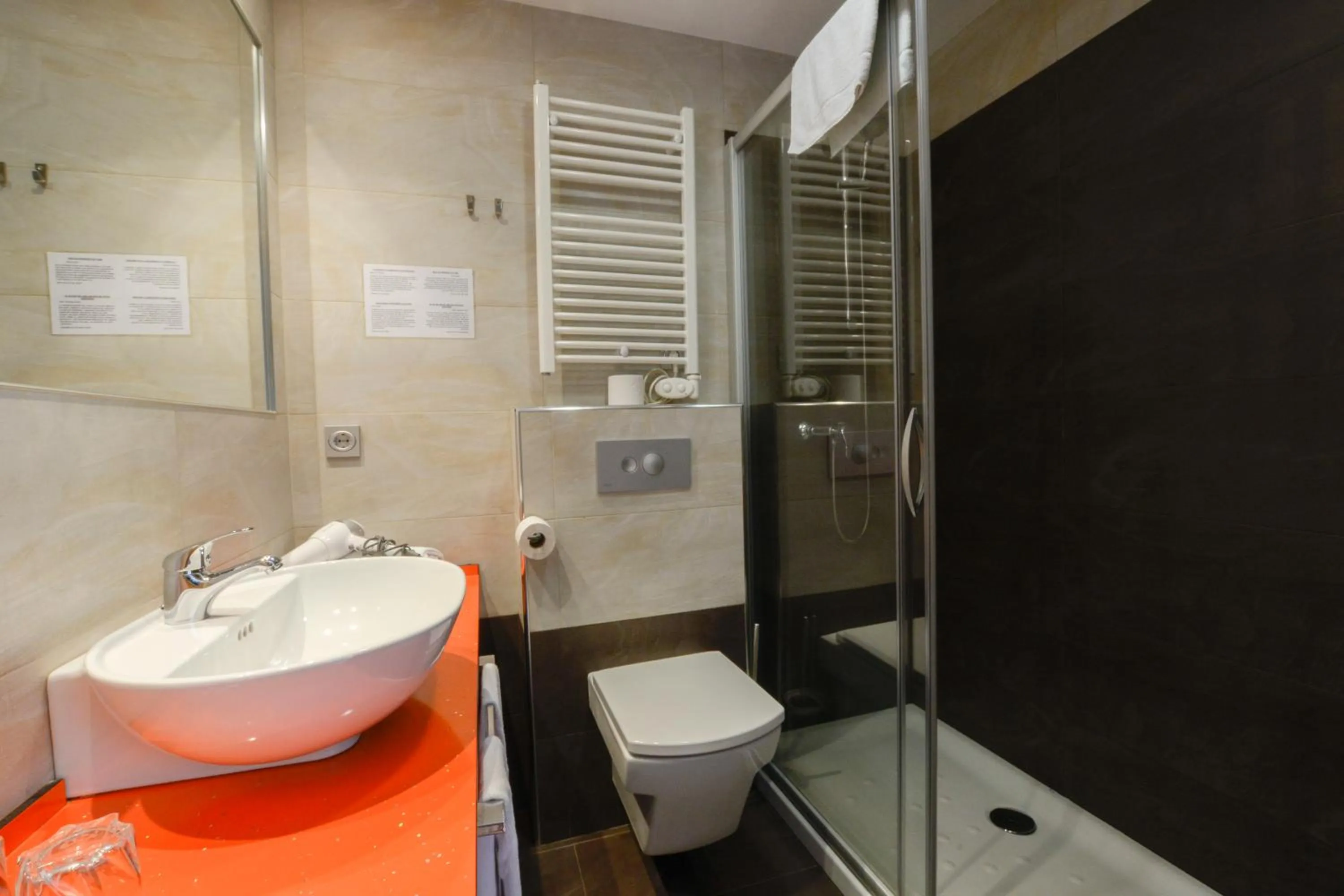 Bathroom in Pension Kursaal