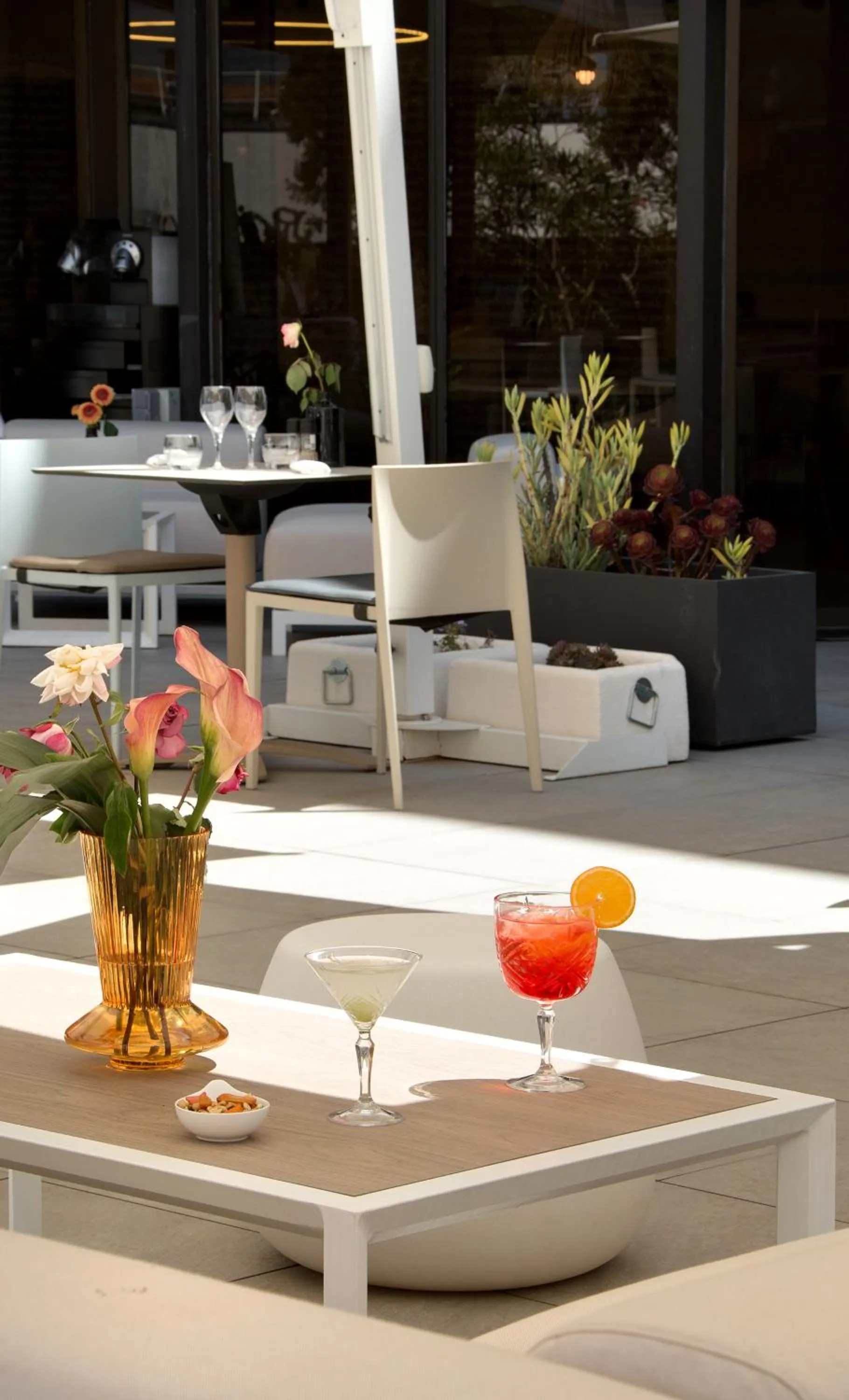 Patio in Mercure Montpellier Centre Comédie