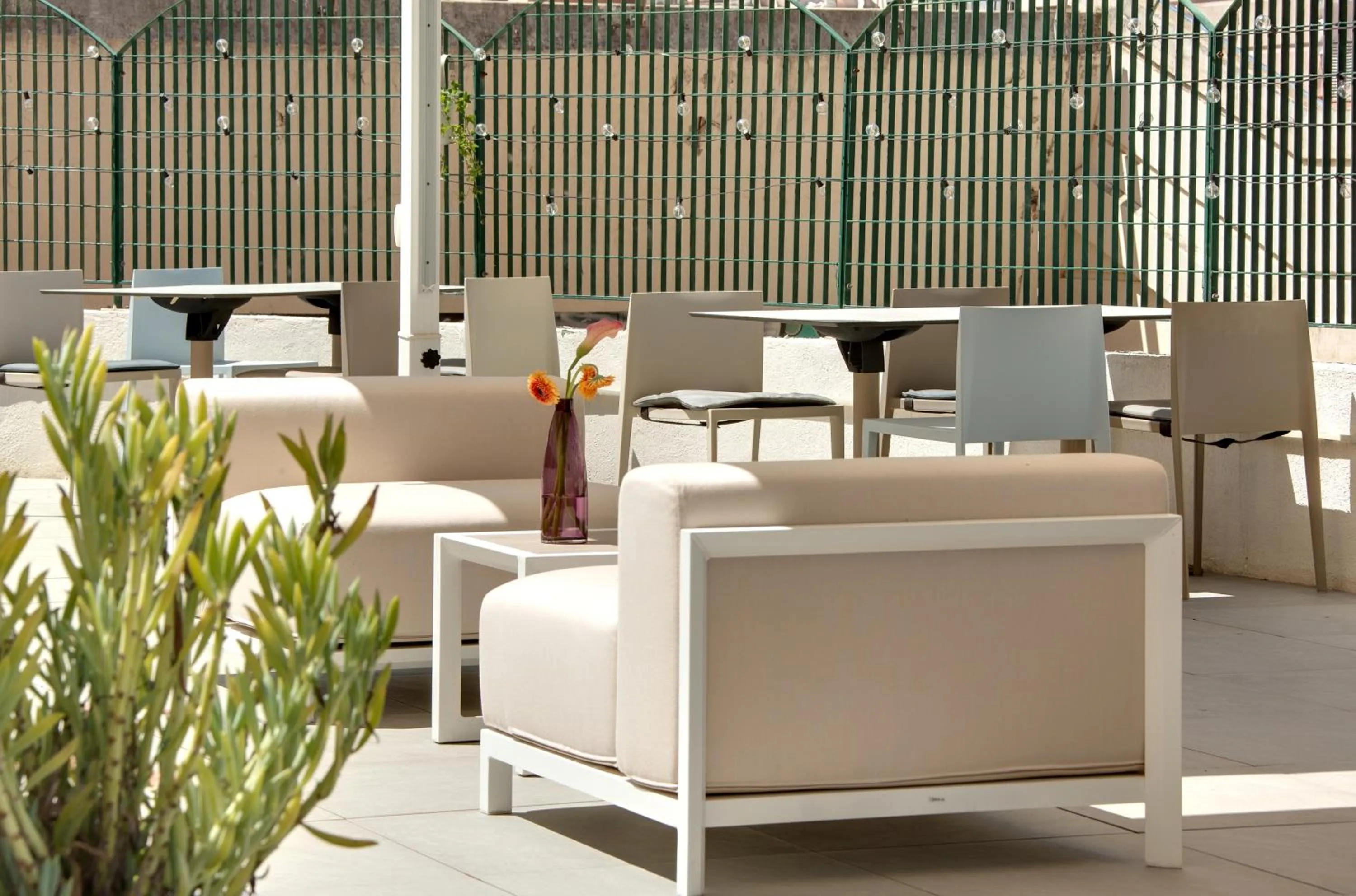 Patio in Mercure Montpellier Centre Comédie