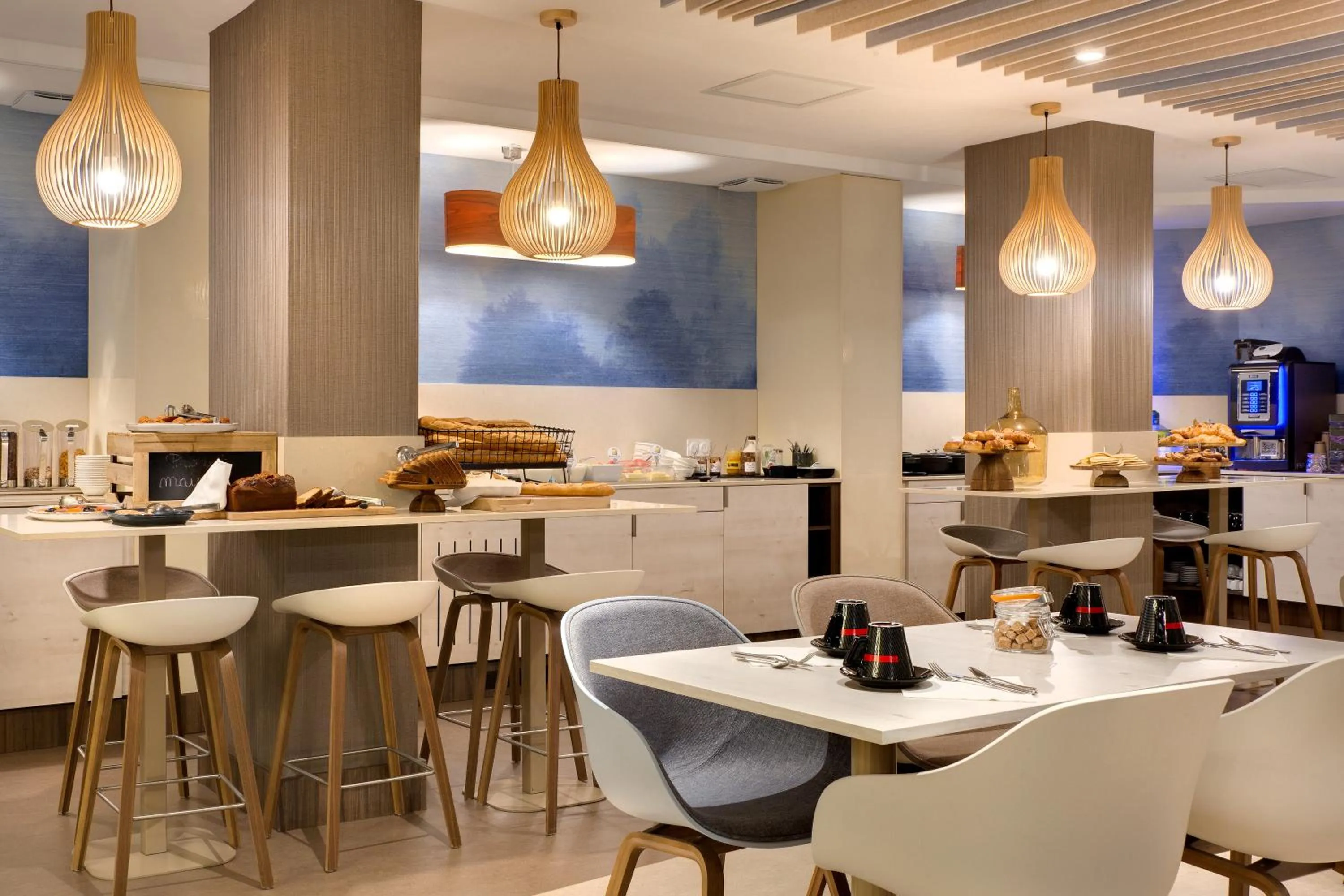 Breakfast in Mercure Montpellier Centre Comédie