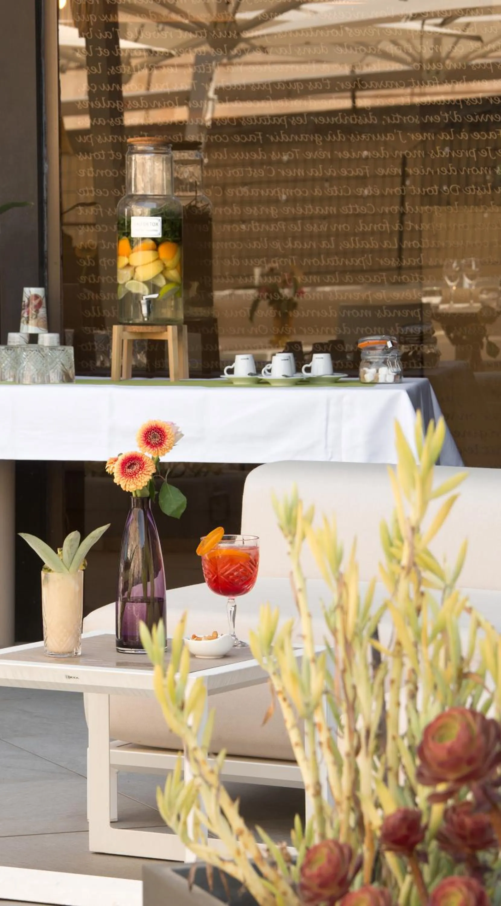 Patio in Mercure Montpellier Centre Comédie