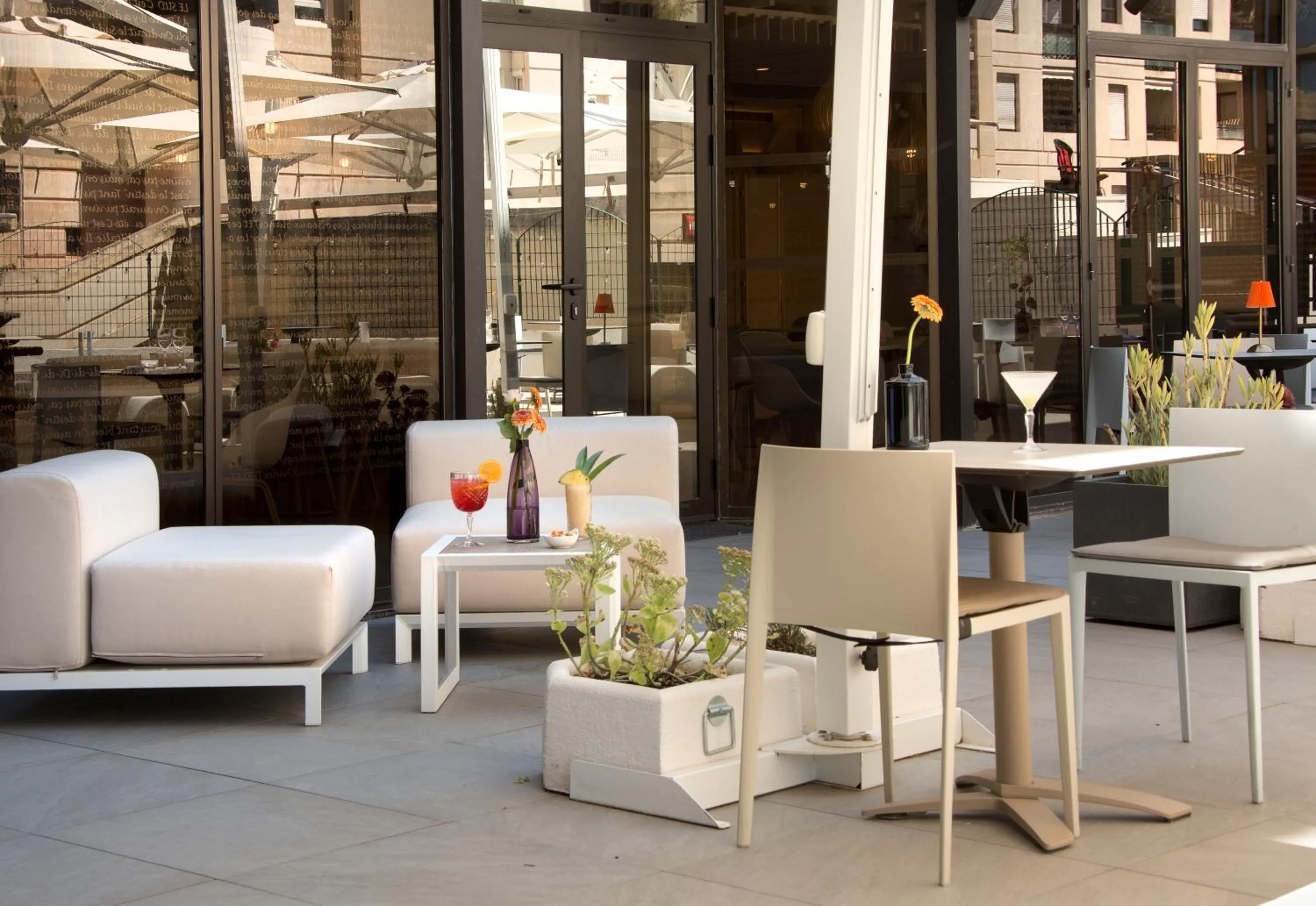 Patio in Mercure Montpellier Centre Comédie