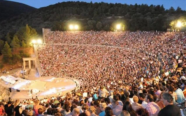 Entertainment in marilena