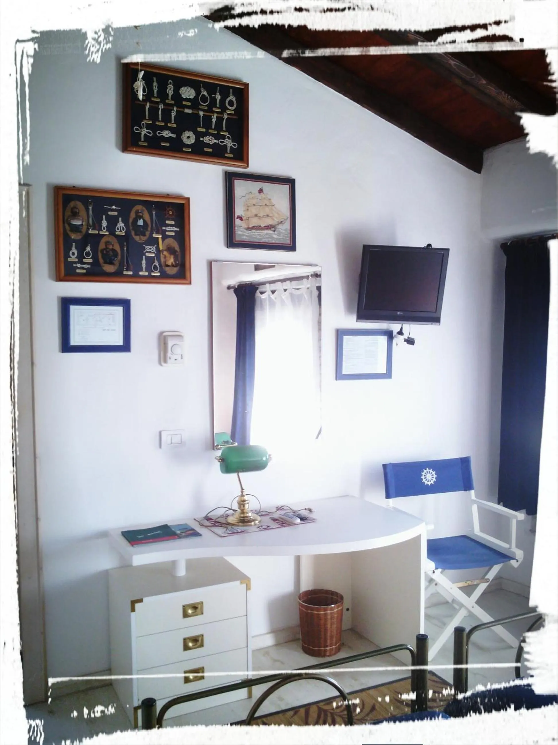 TV and multimedia in Albergo Julienne