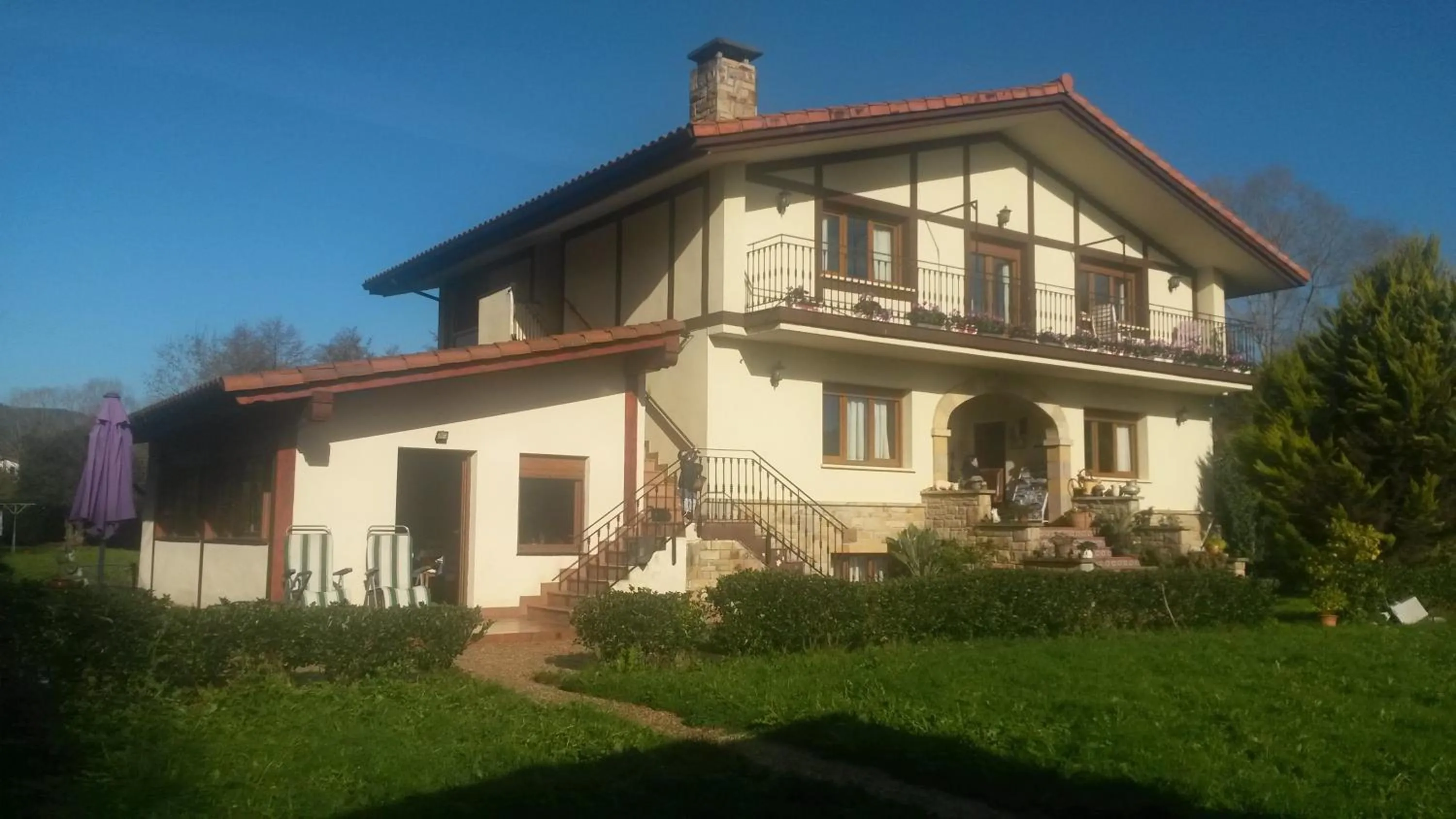 Facade/entrance in Casa Rural Ibarrondo Etxea
