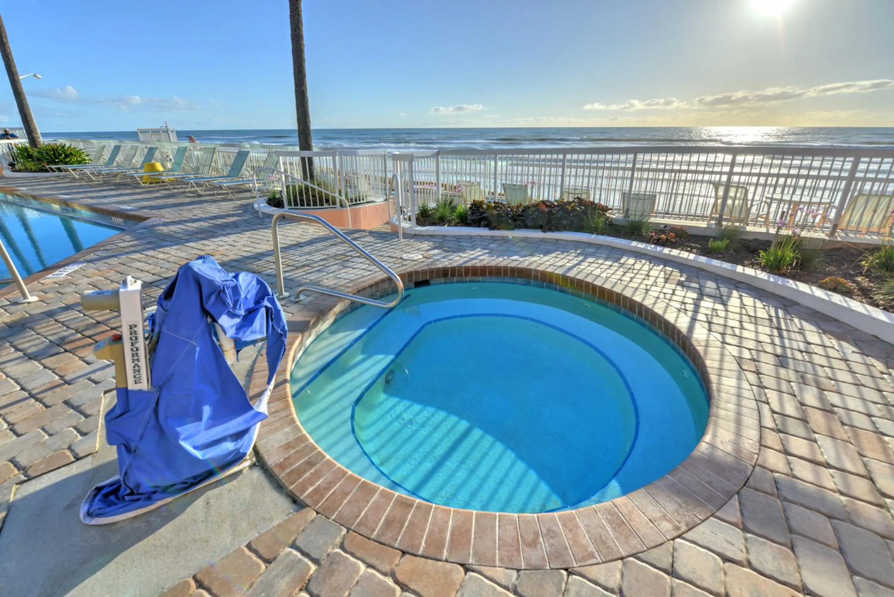 Hot Tub in Bahama House - Daytona Beach Shores