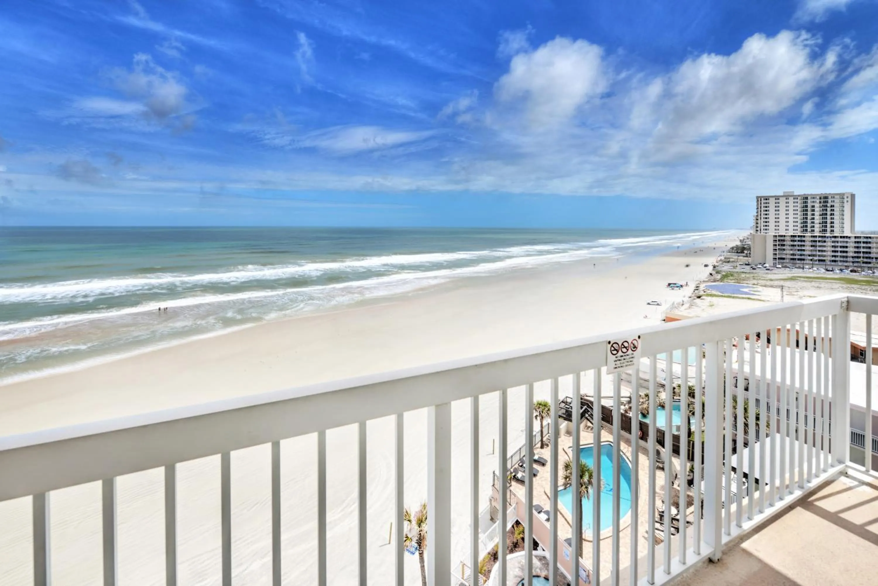 Bahama House - Daytona Beach Shores