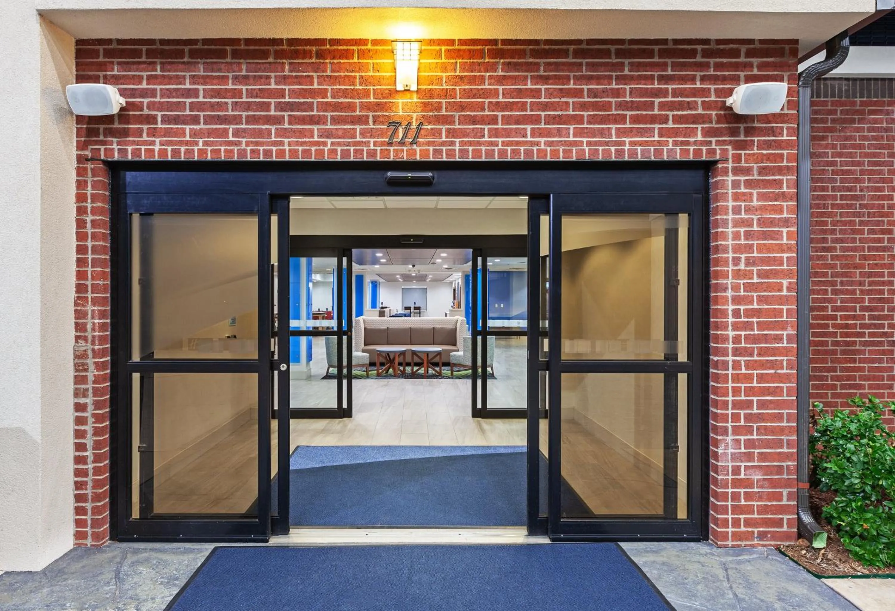 Property building in Holiday Inn Express & Suites Longview South I-20 by IHG