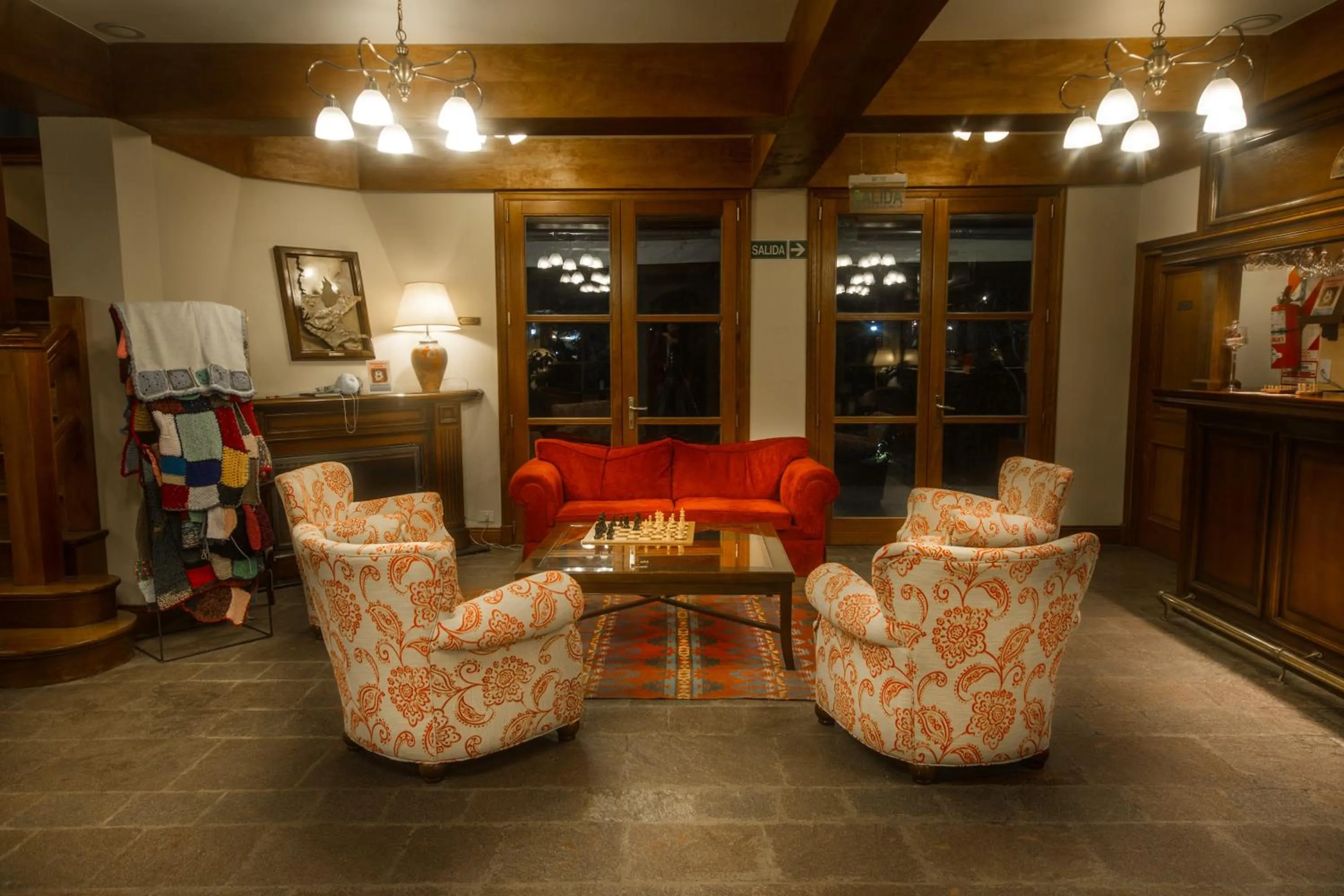 Communal lounge/ TV room in Hotel Kosten Aike