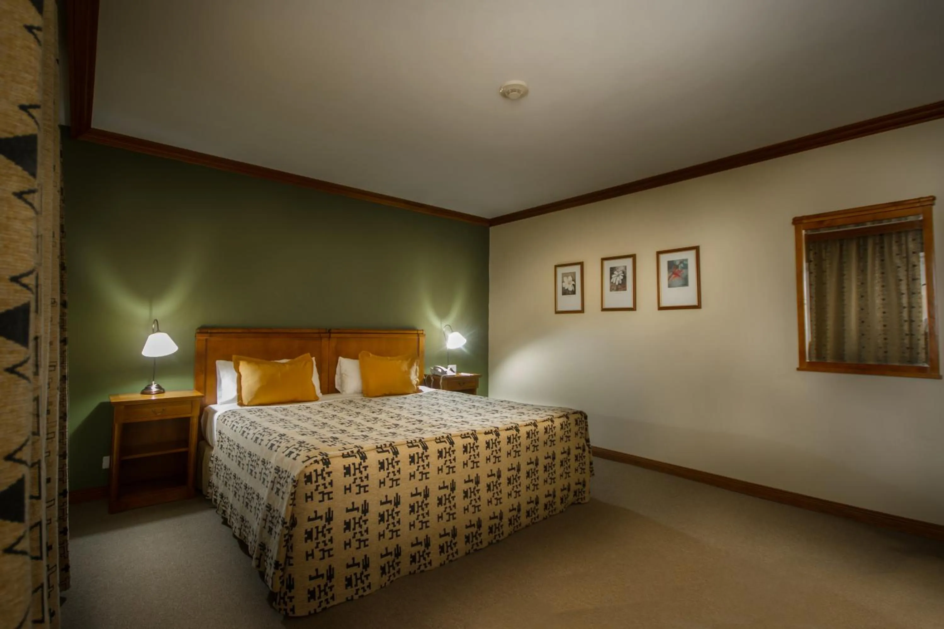 Photo of the whole room, Bed in Hotel Kosten Aike