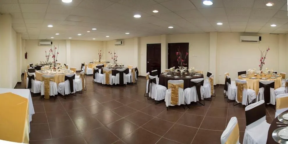 Business facilities in Hotel Madan Cárdenas