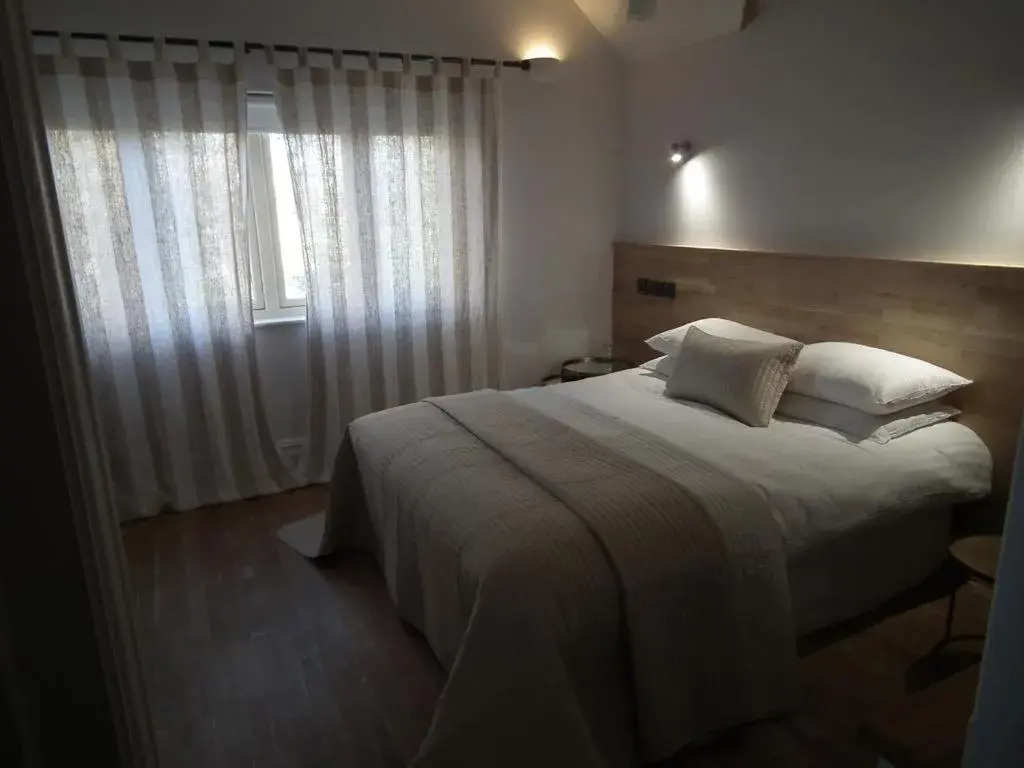 Classic Double Room - single occupancy in The Kingsley at Eversley Classic Double Room - single occupancy in The Kingsley at Eversley