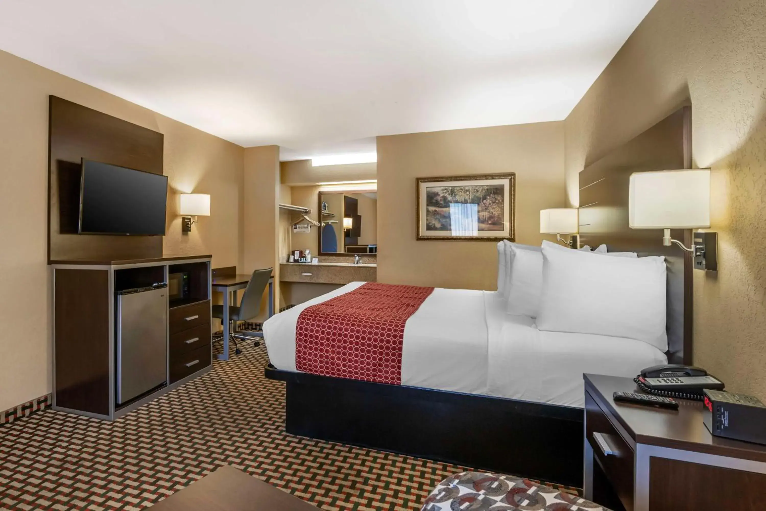 King Room - Smoking in Best Western Bradford Inn King Room - Smoking in Best Western Bradford Inn