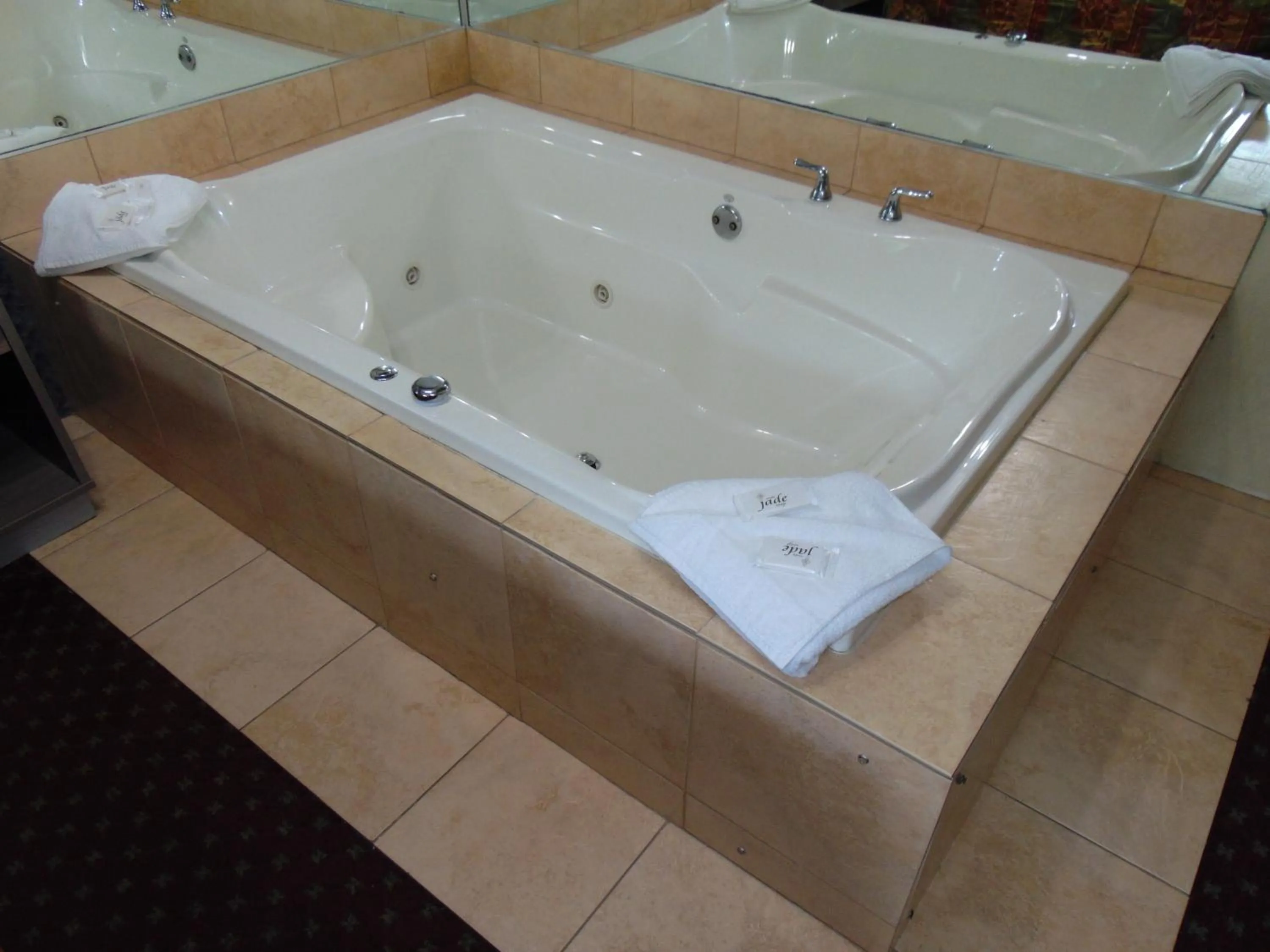 Hot Tub in La Mirage