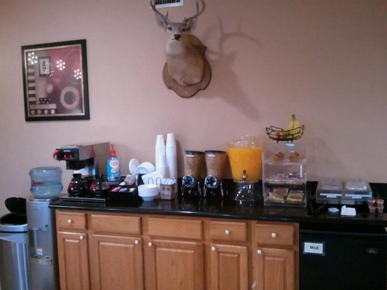 Breakfast in Royal Inn Pearsall