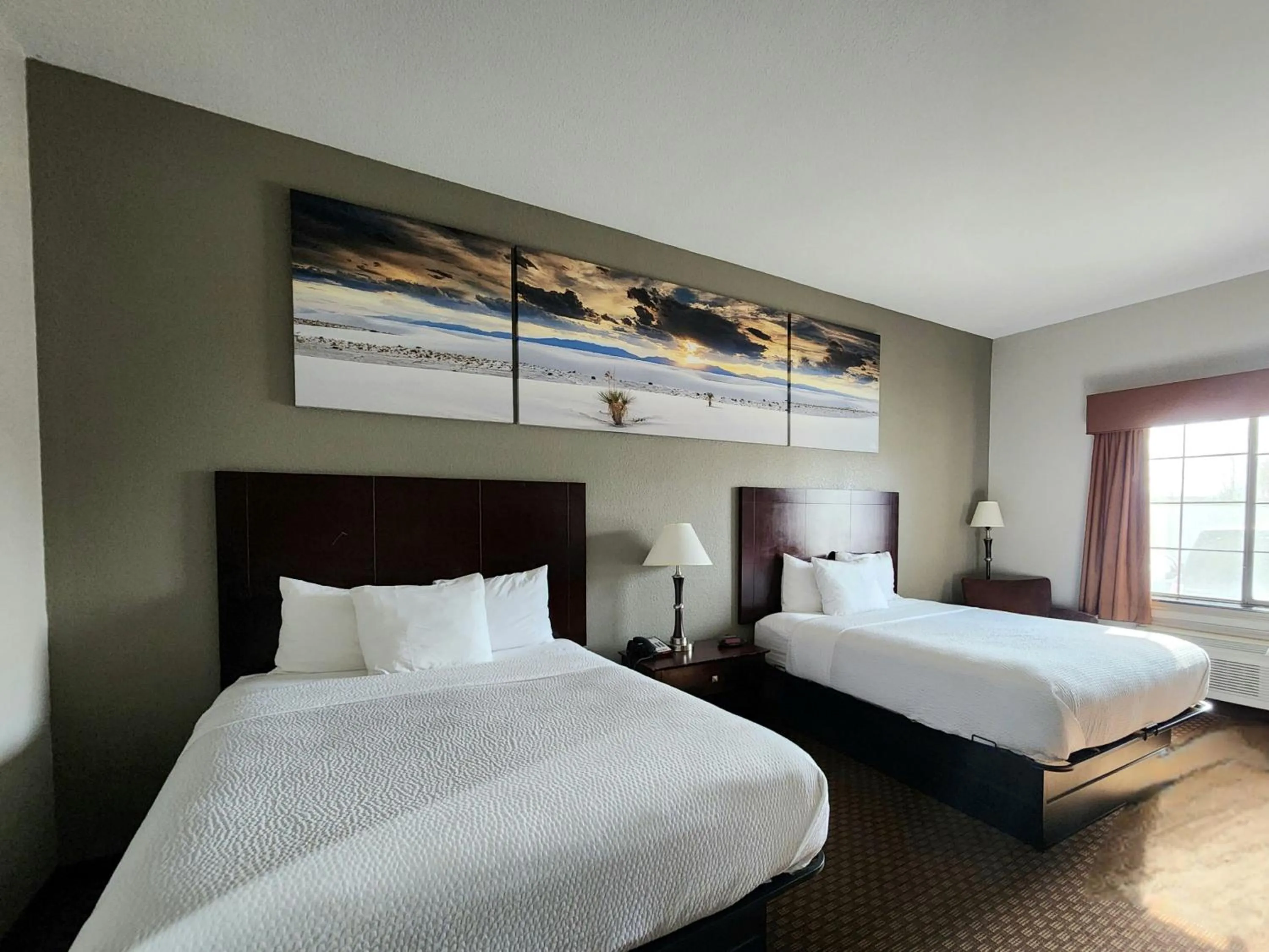 Bedroom, Bed in Days Inn by Wyndham Kemah