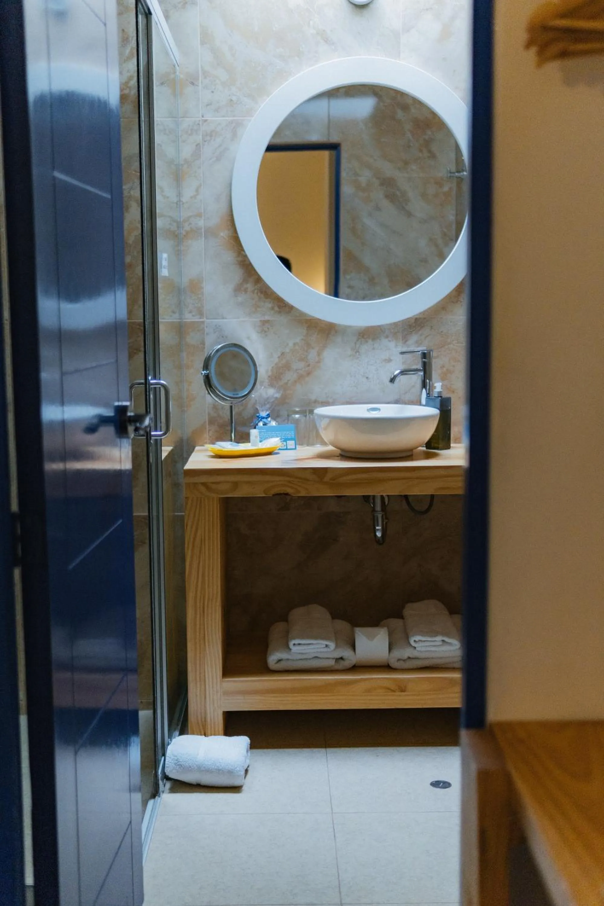 Bathroom in Cooper Hotel Boutique