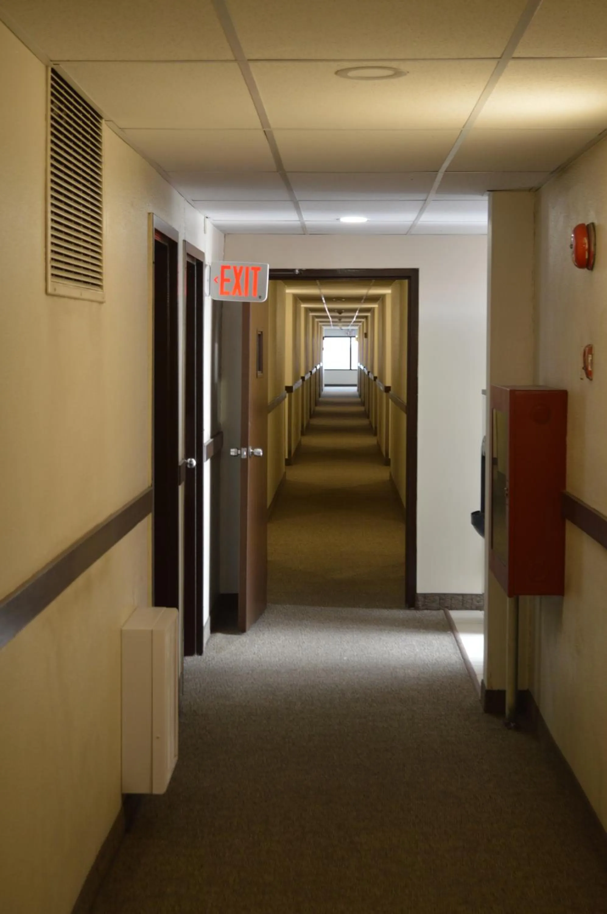 Facade/entrance in Airport Traveller's Inn