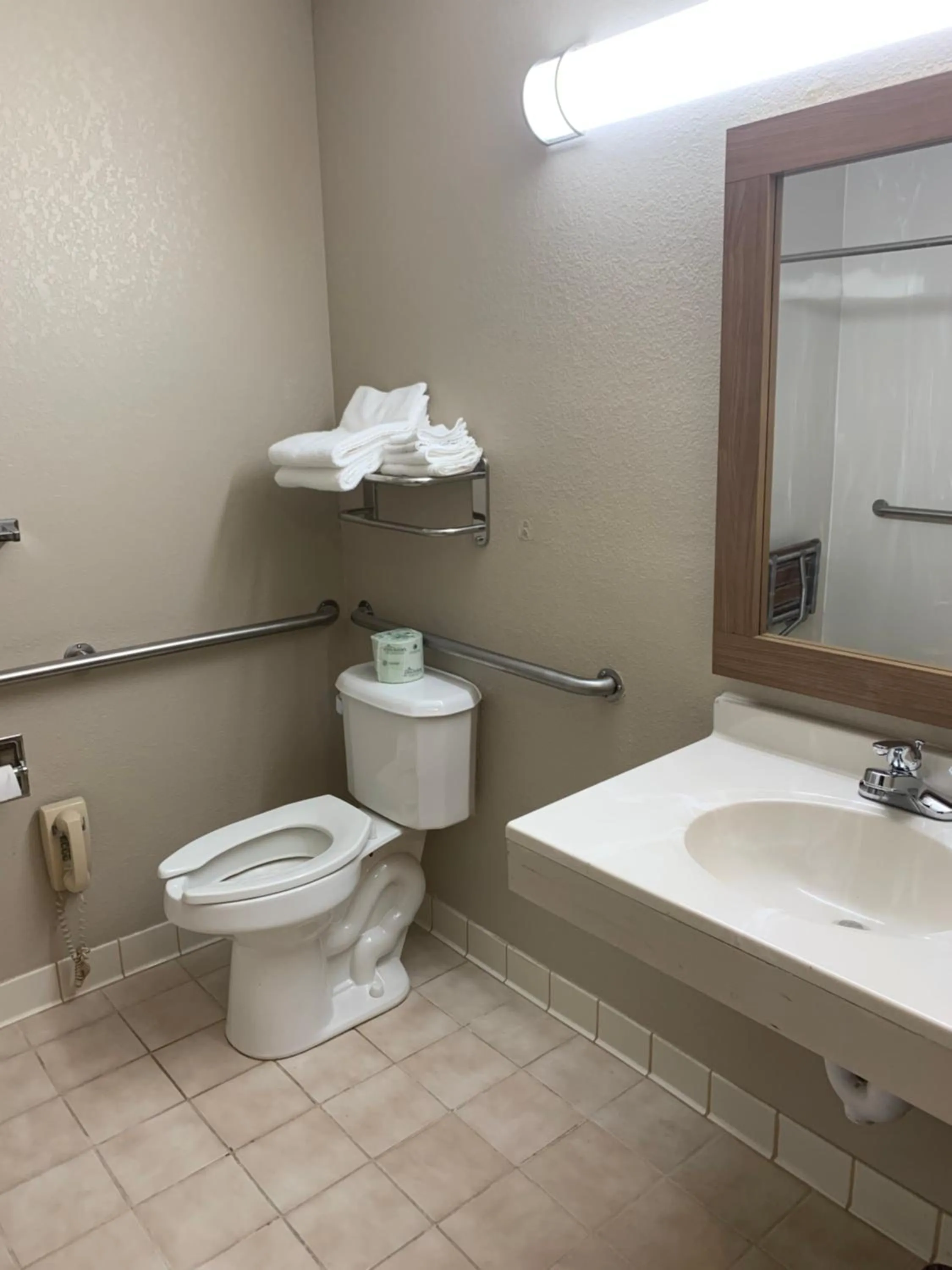 Bathroom in Super 8 by Wyndham O Neill NE