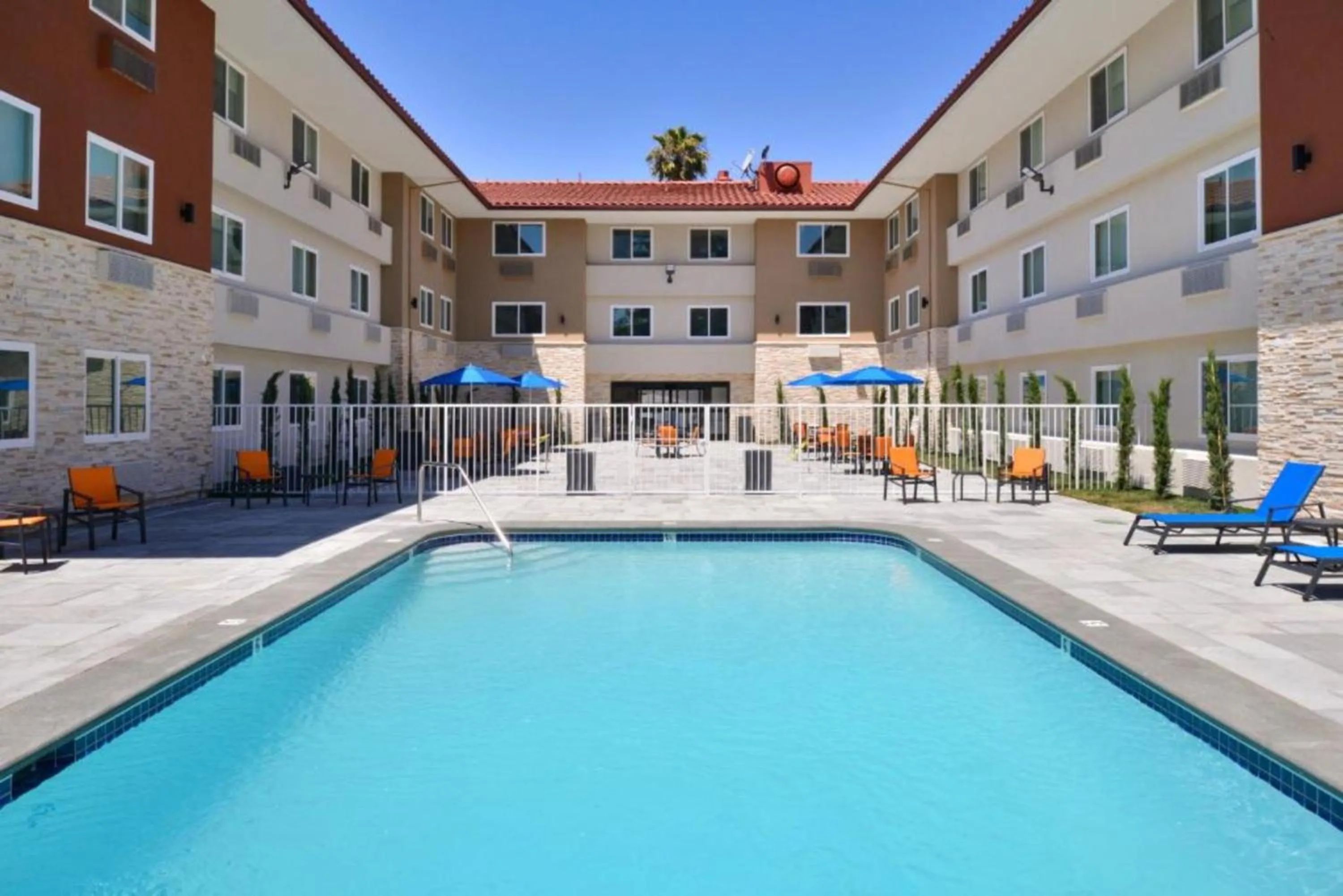 Property building in Holiday Inn Express - Santa Rosa North by IHG