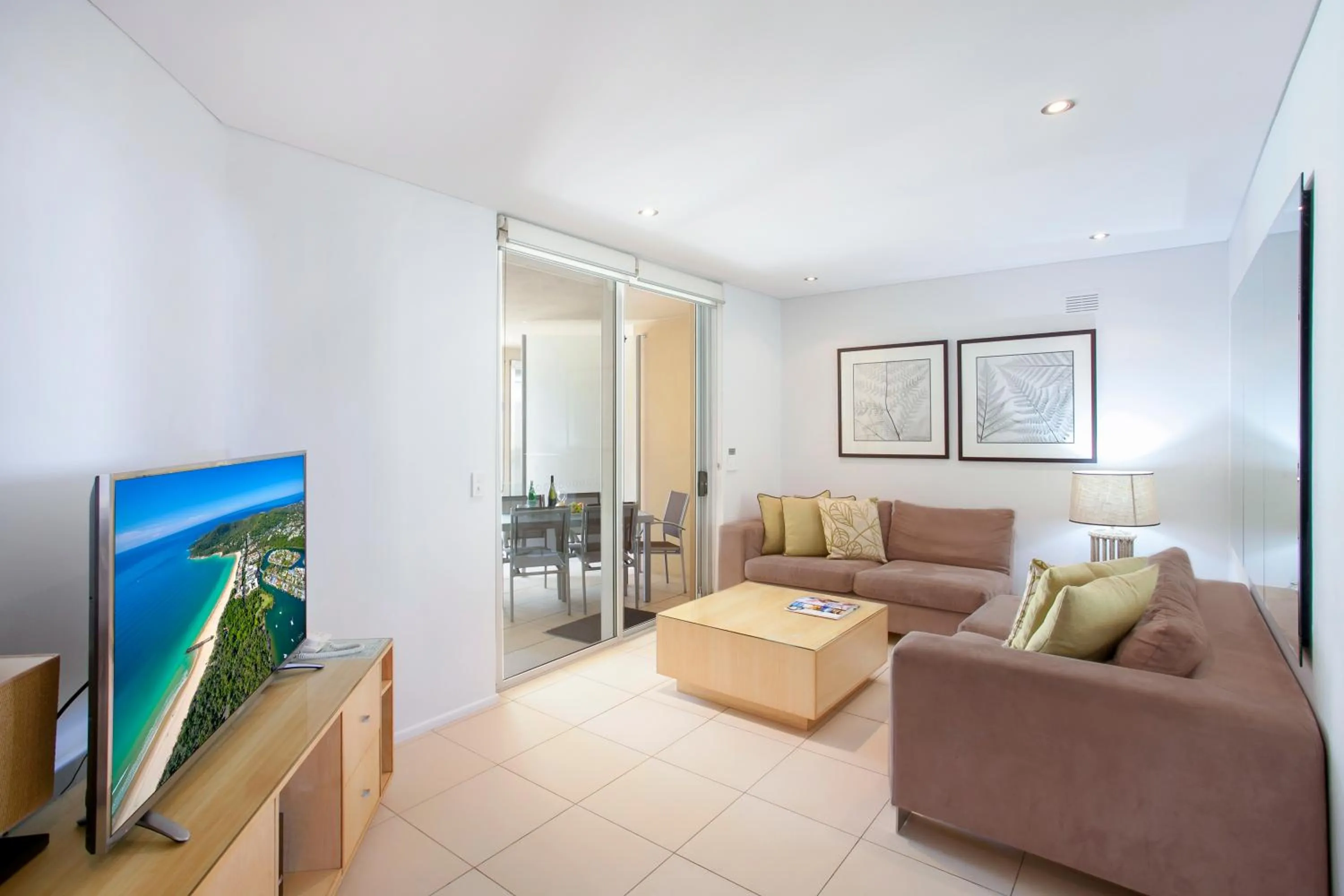 Living room in Maison Noosa