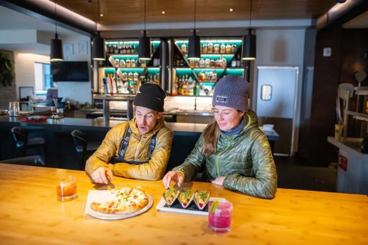 Restaurant/places to eat in Limelight Hotel Snowmass
