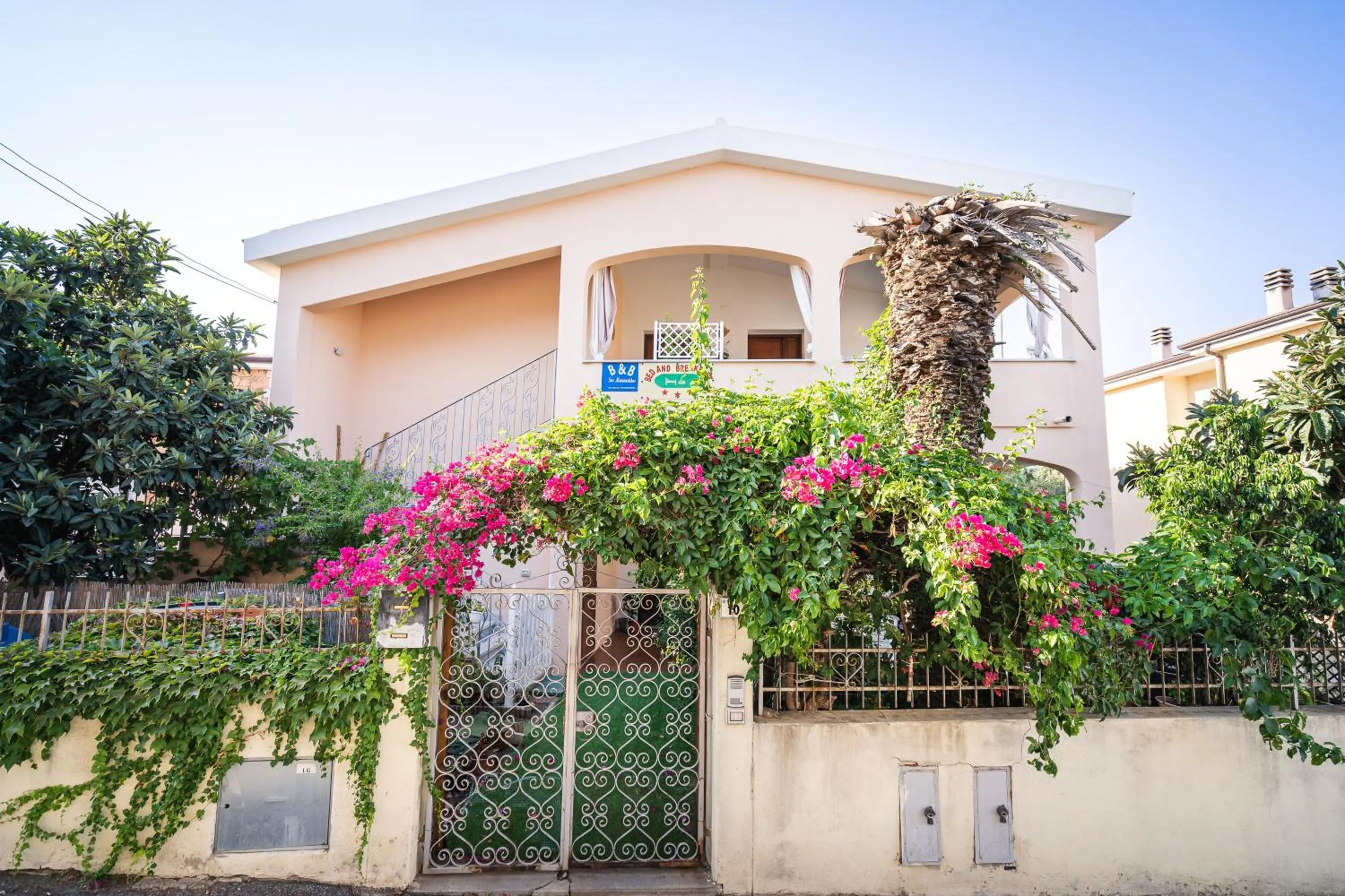 Property building in B&B Sos Manneddos