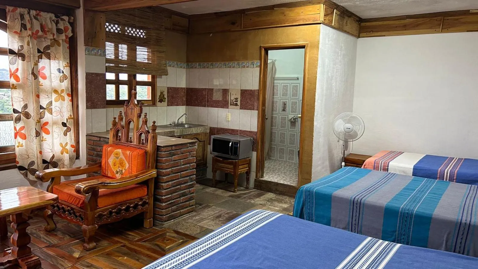 Bed in Hotel Colonial Taxco