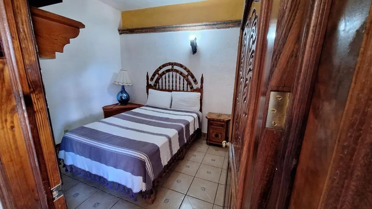 Bed in Hotel Colonial Taxco