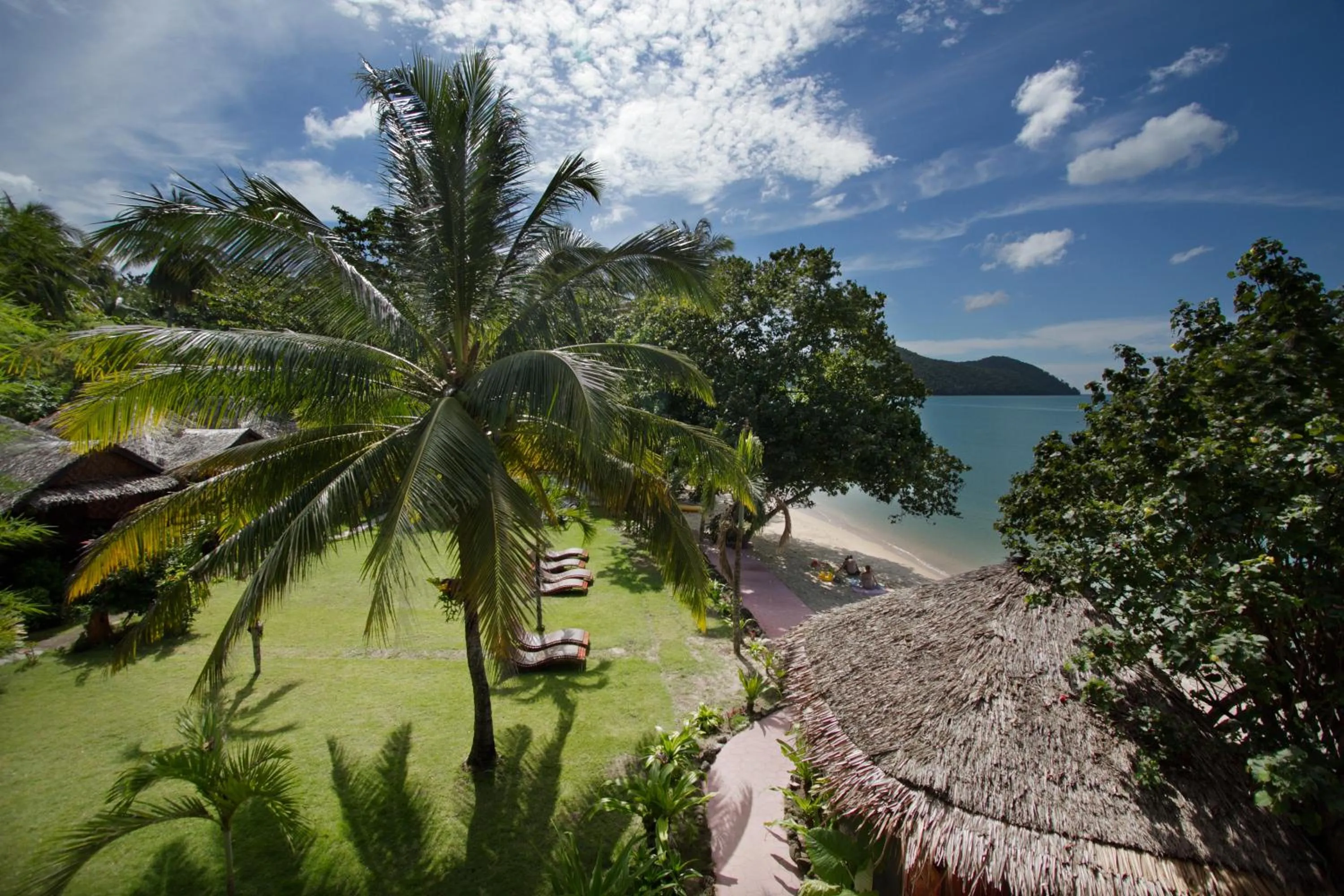 Garden in Yao Yai Beach Resort
