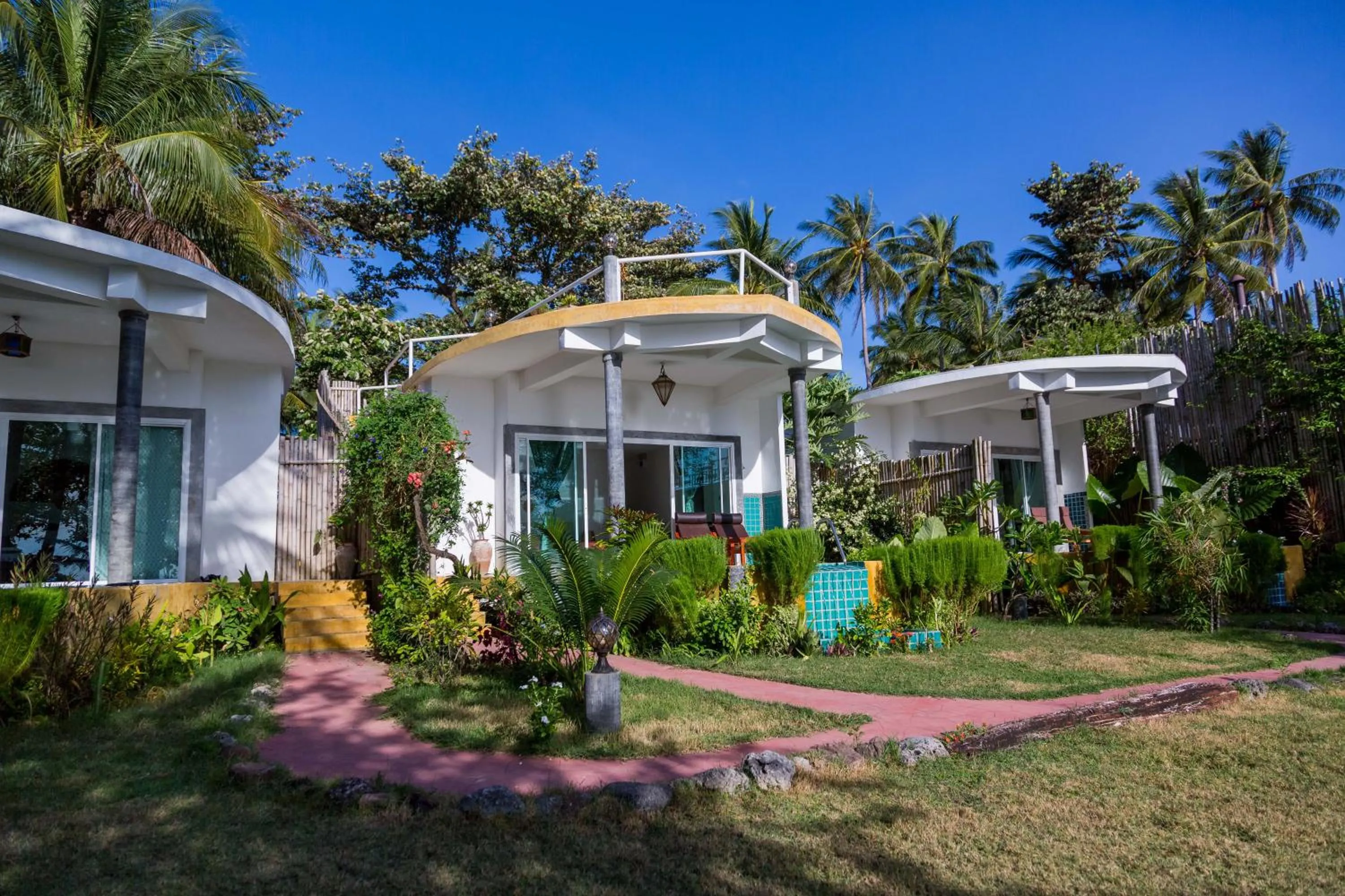 Photo of the whole room in Yao Yai Beach Resort