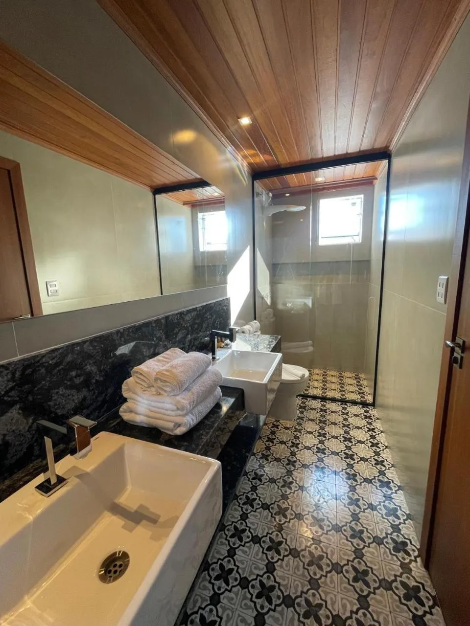 Shower in Hotel Estilo de Minas