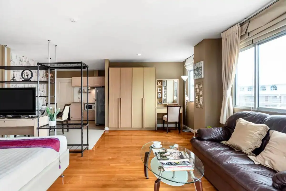 Bed in Nara Suite Residence Bangkok